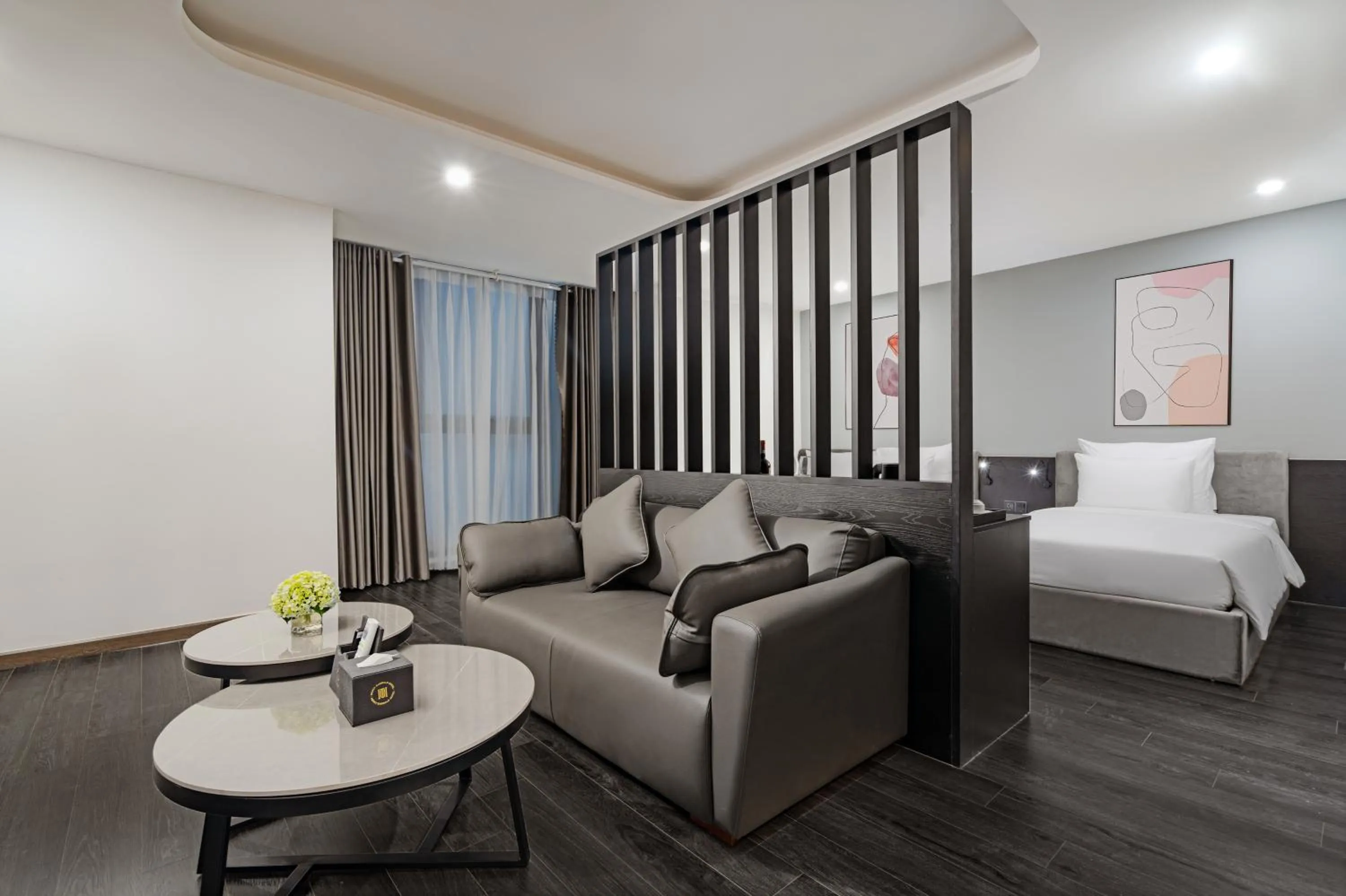 Photo of the whole room, Bed in Mercy Emerald Hotel