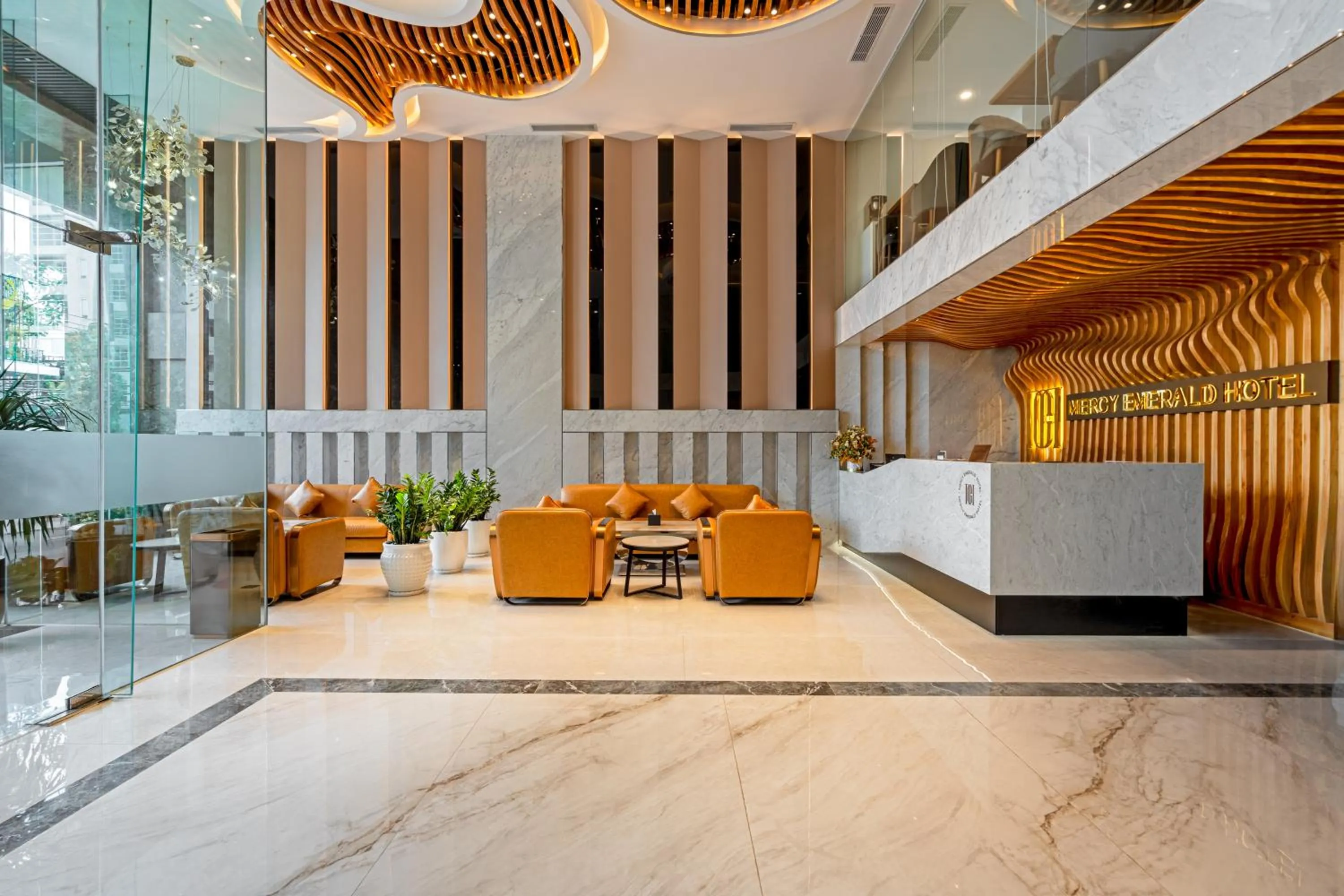 Lobby or reception in Mercy Emerald Hotel