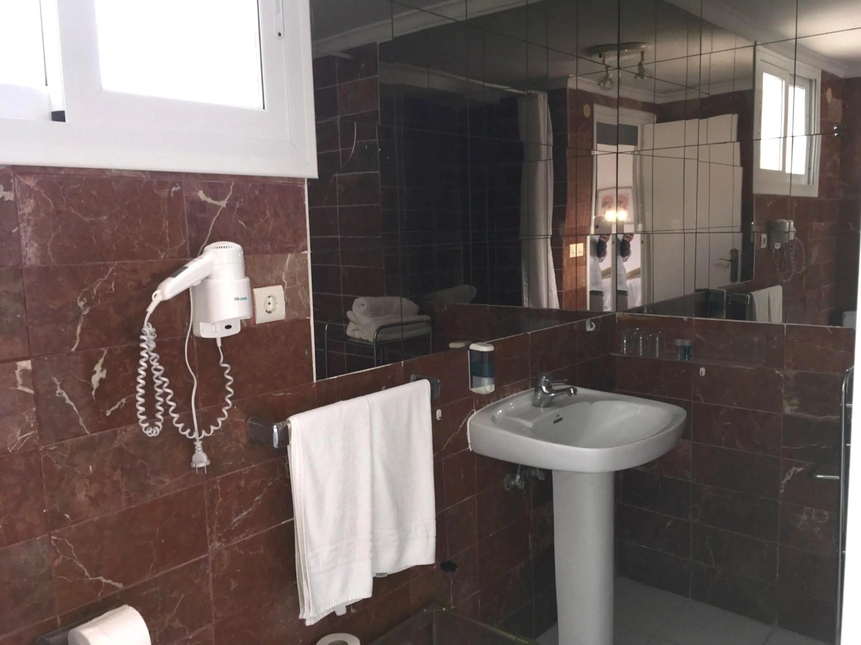 Bathroom in Apartamentos Bahia