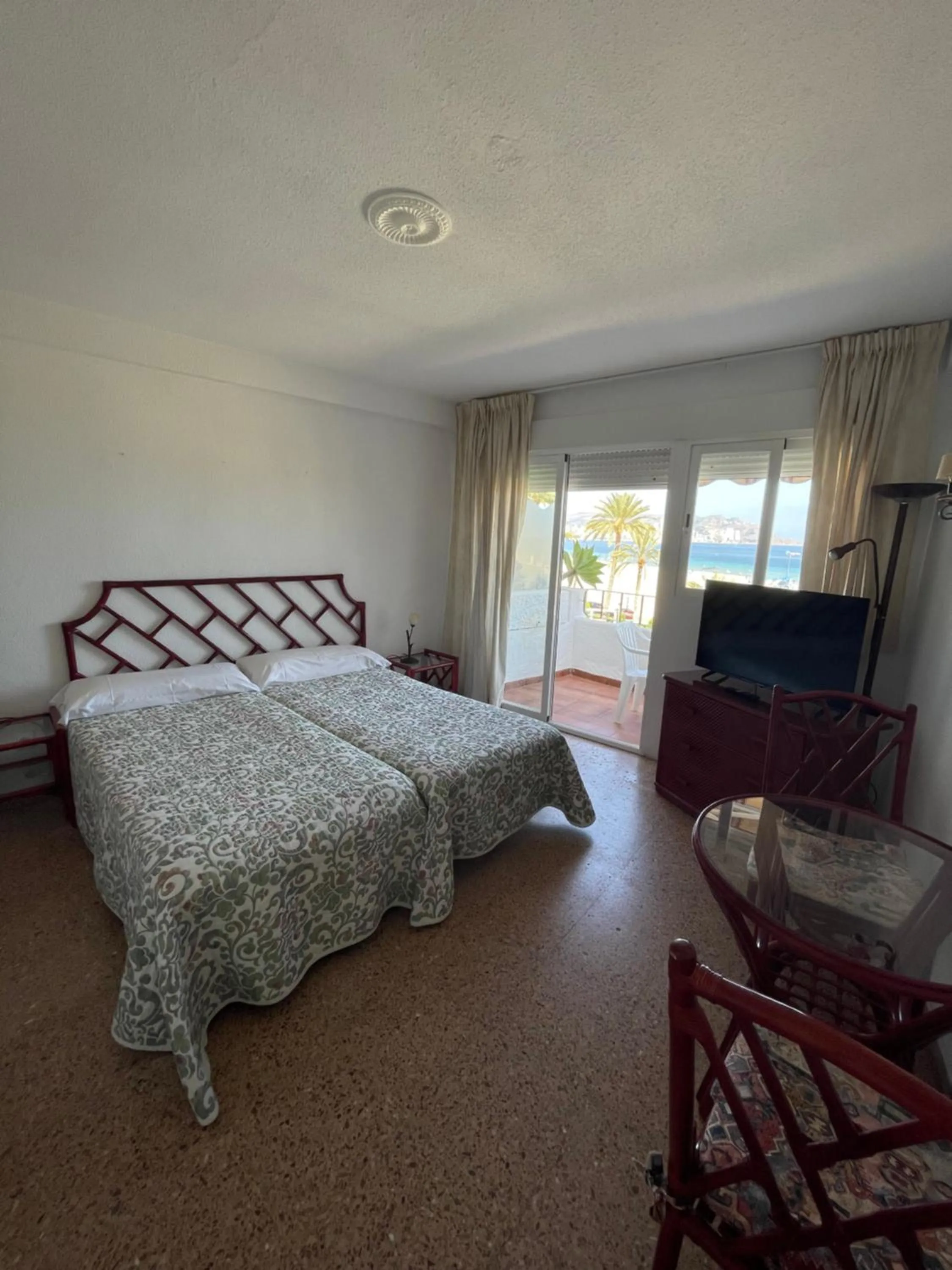 Photo of the whole room, Bed in Apartamentos Bahia