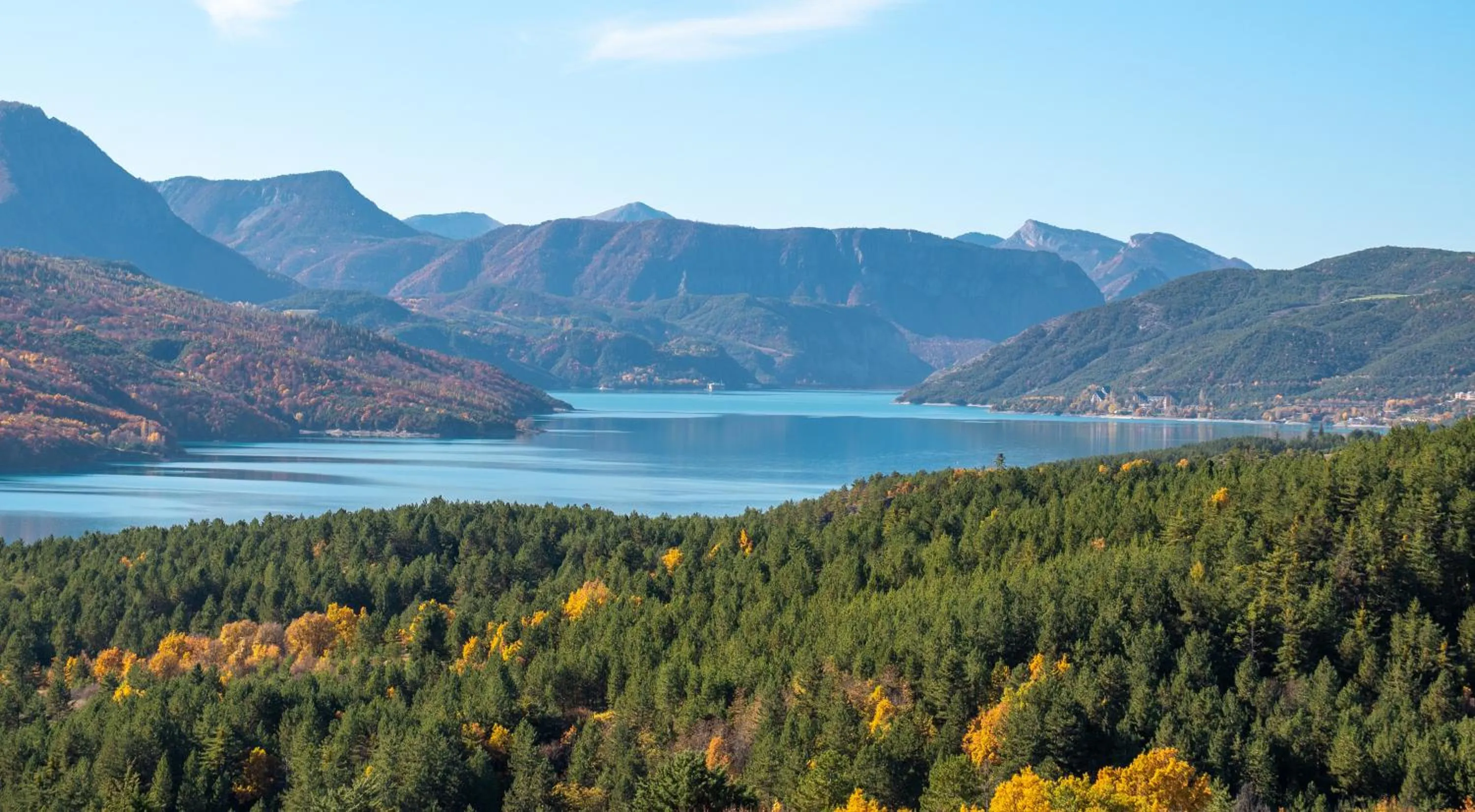 Lake view in Les Restanques du lac