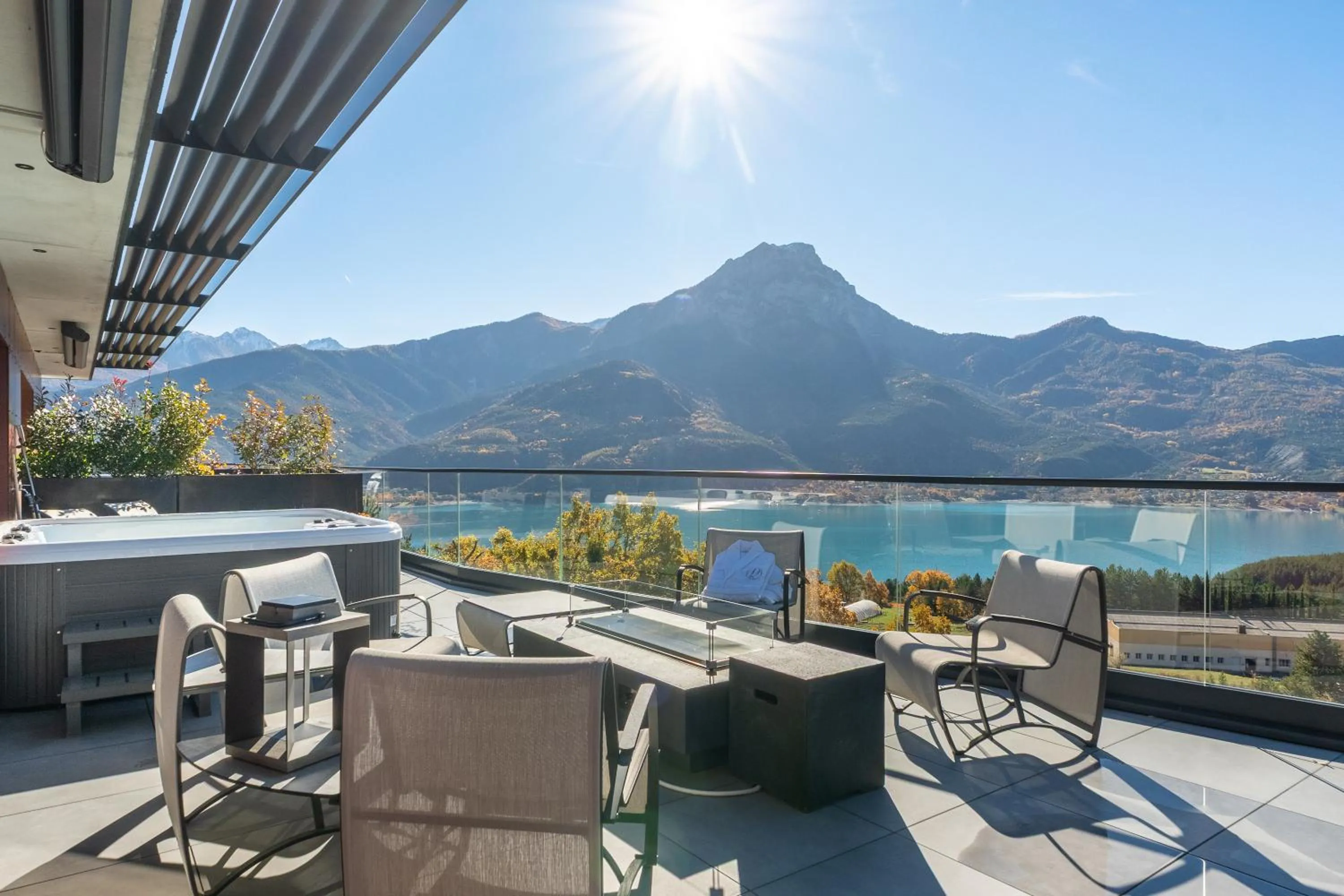 Patio in Les Restanques du lac