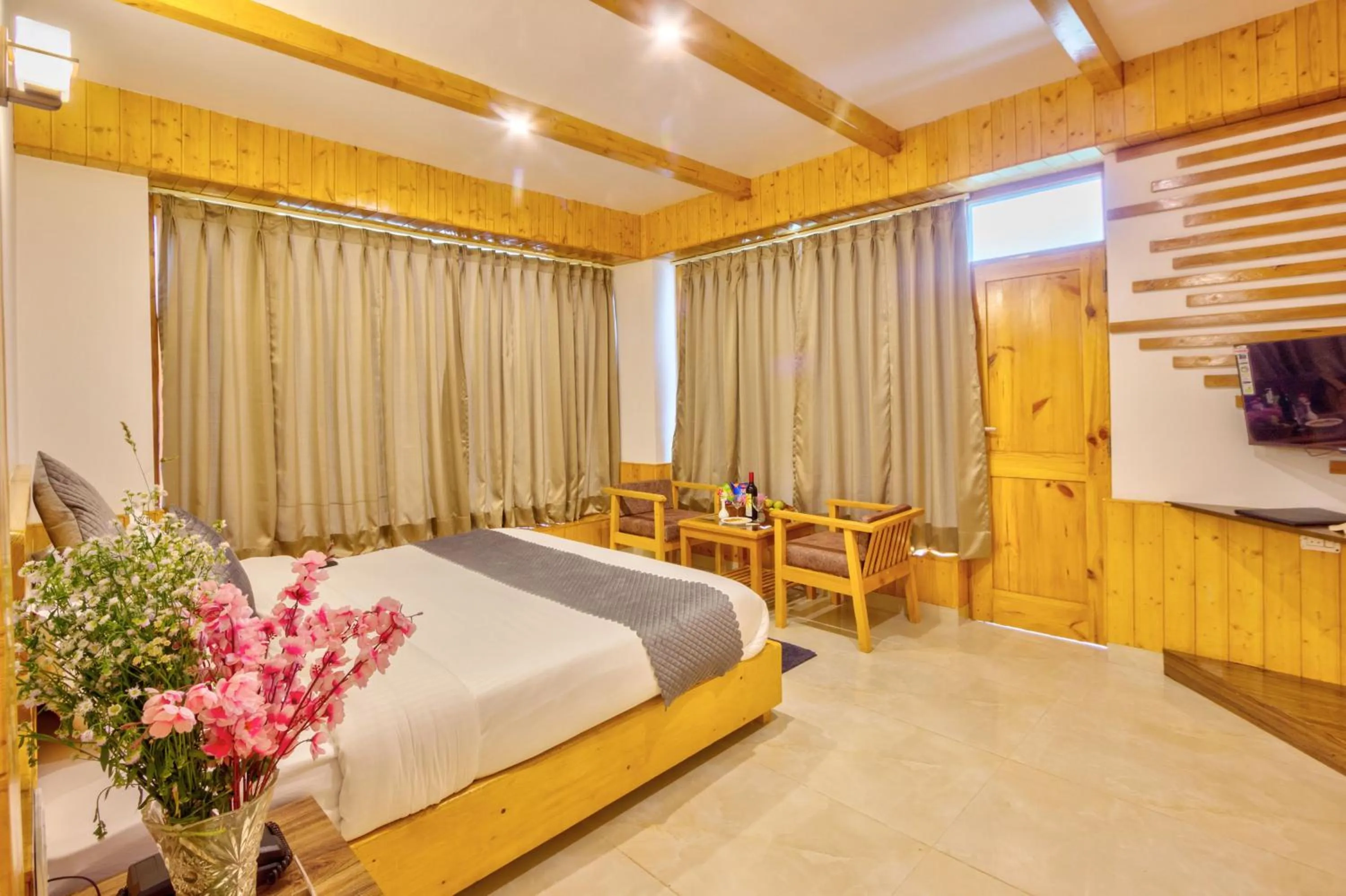 Bed in La Aero Resort Home in Snow Mountains