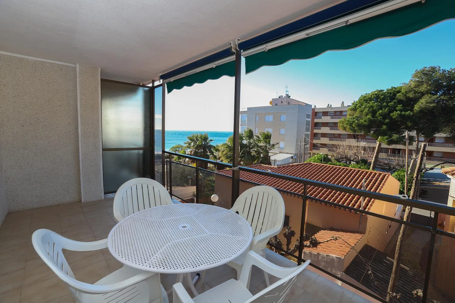 Balcony/Terrace in DIFFERENTFLATS Costa d' Or II