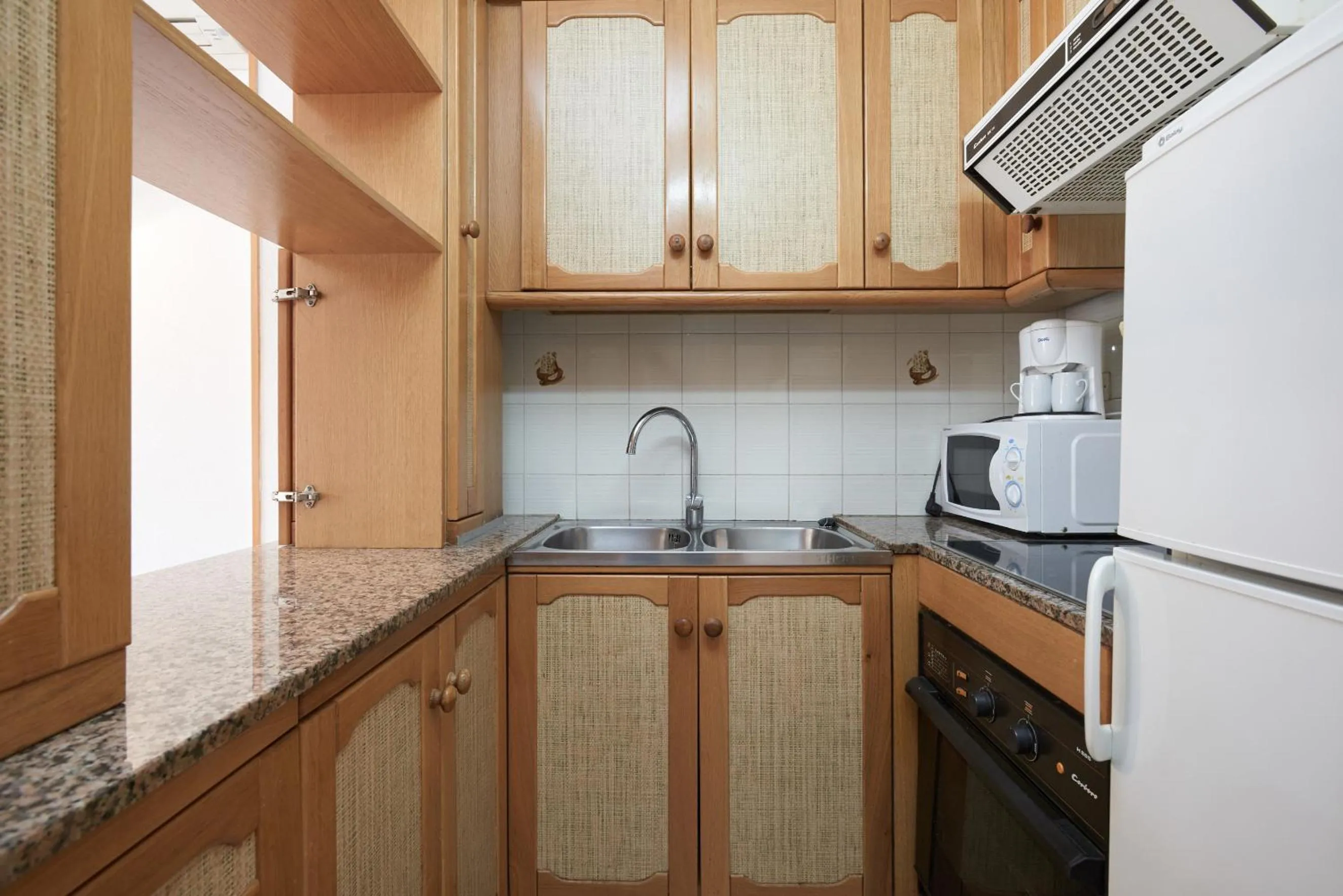 Kitchen or kitchenette in DIFFERENTFLATS Costa d' Or II
