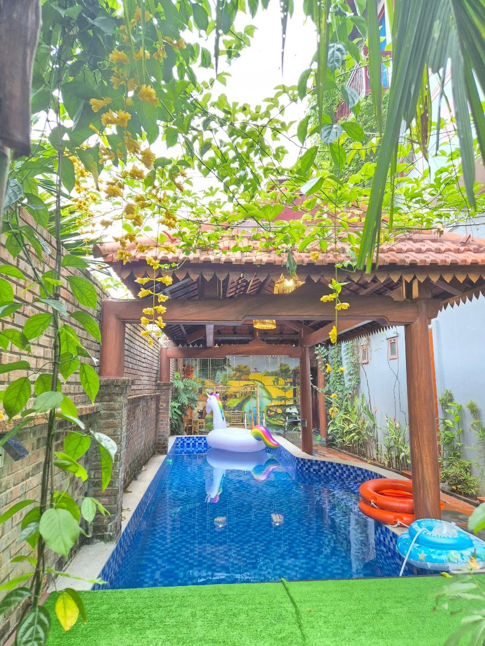 Pool view in Tâm Family Homestay-Huế