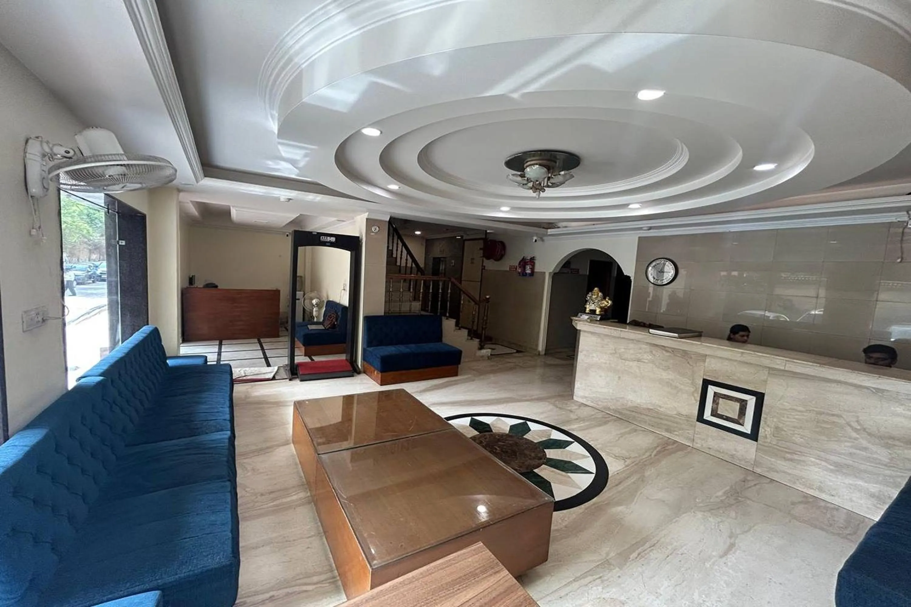 Lobby or reception in HOTEL SINGH CONTINETAL