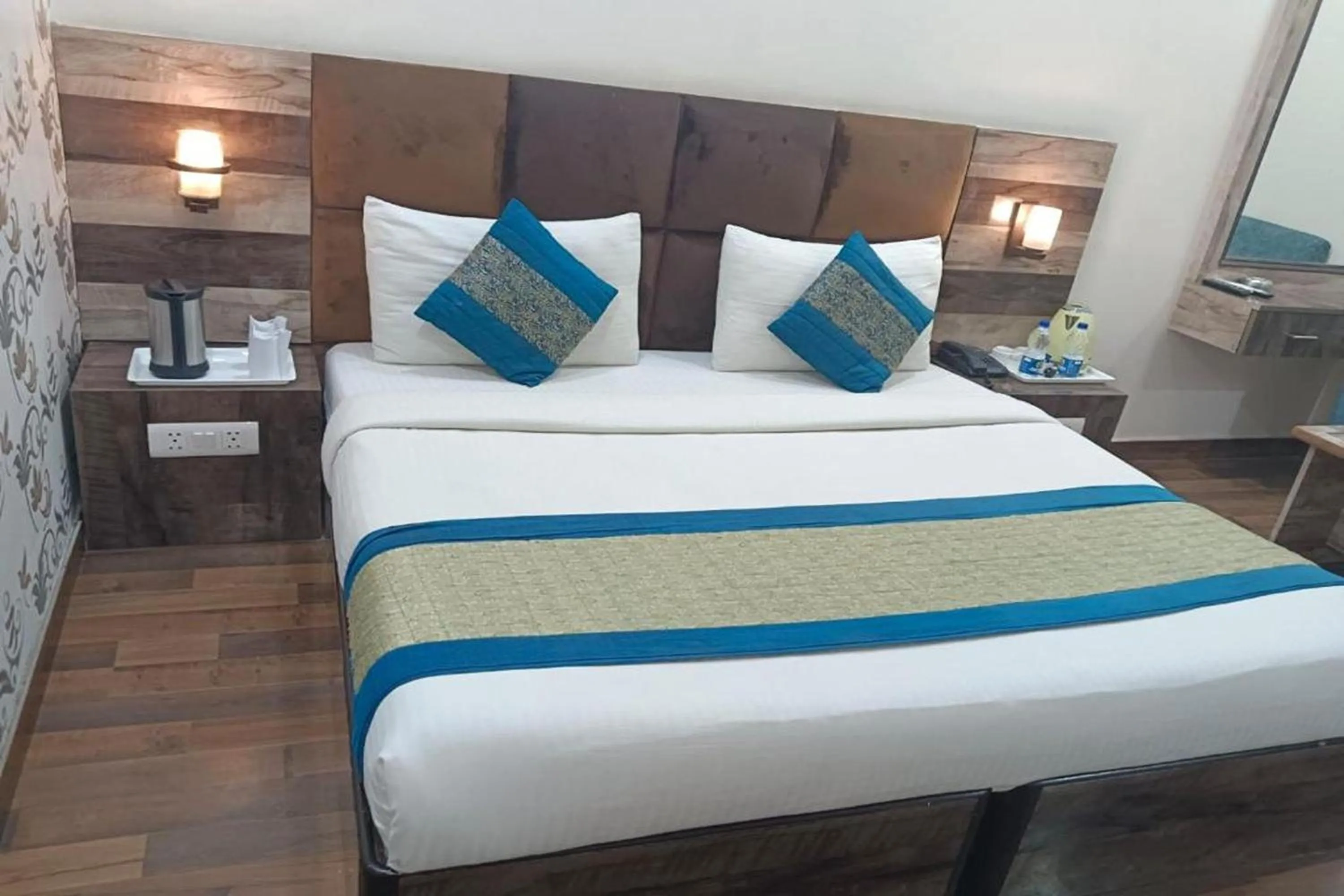 Bed in HOTEL SINGH CONTINETAL