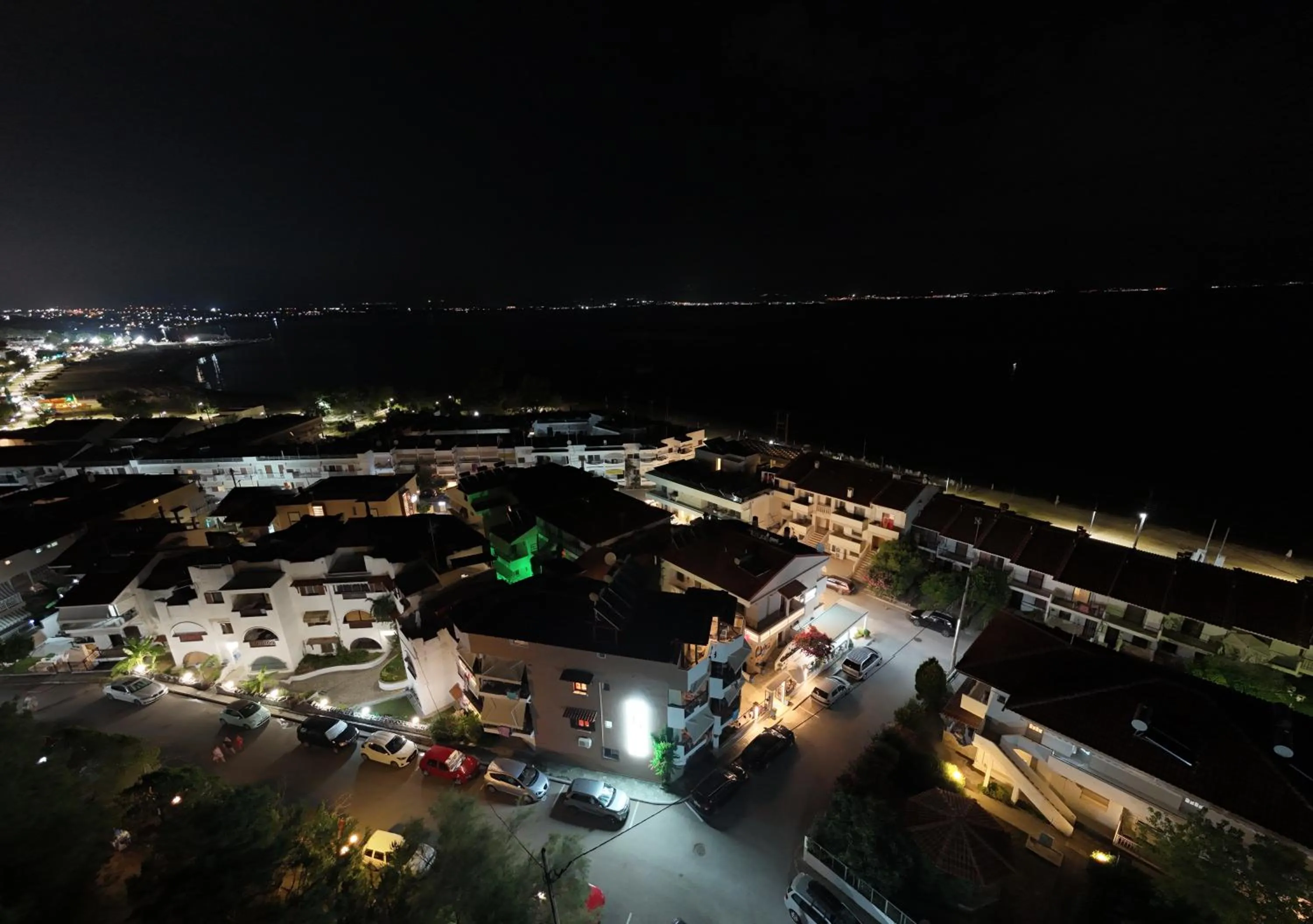 Haus Niko Apartments and Suites