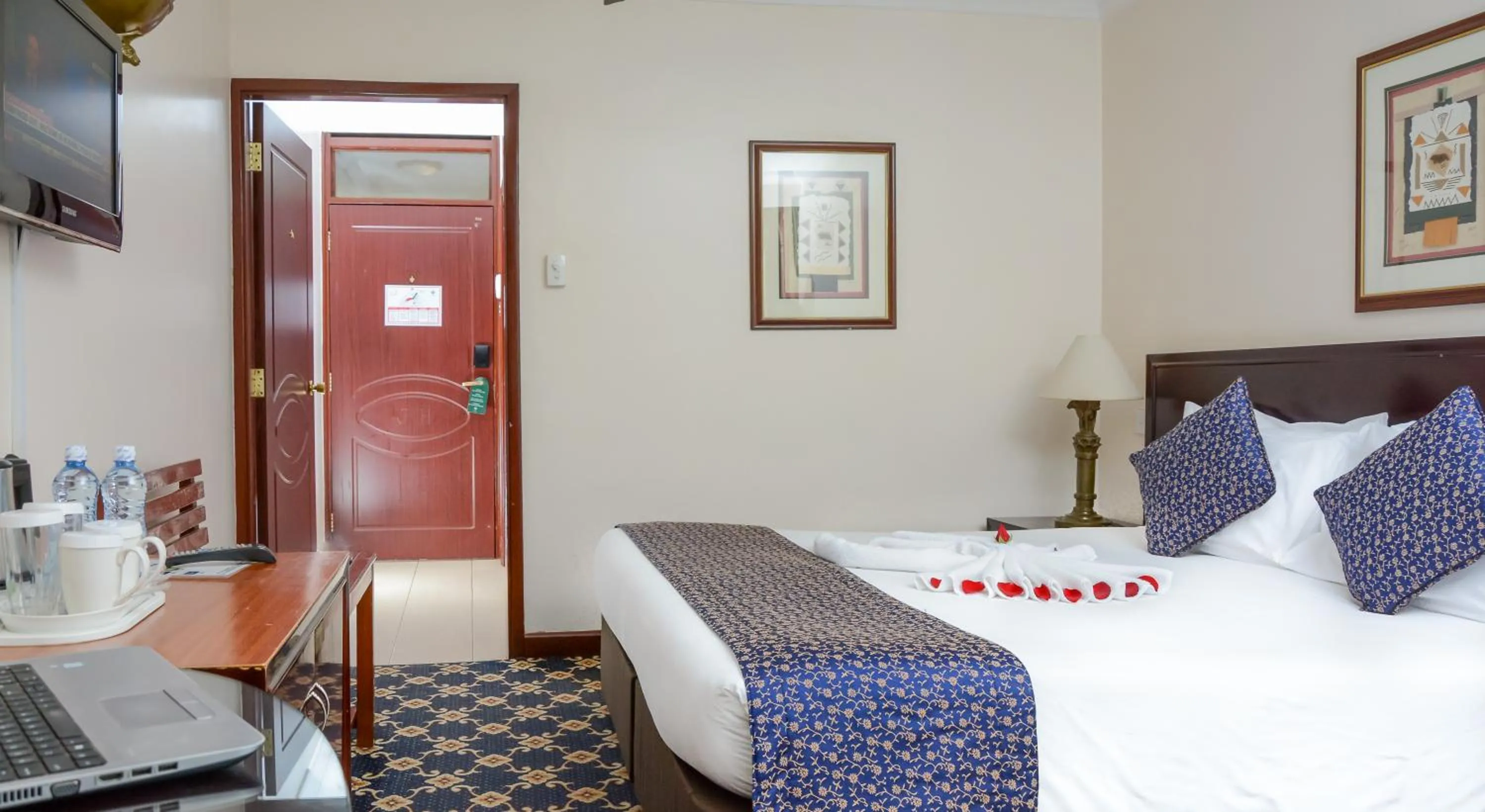 Bed in Jacaranda Hotel Nairobi