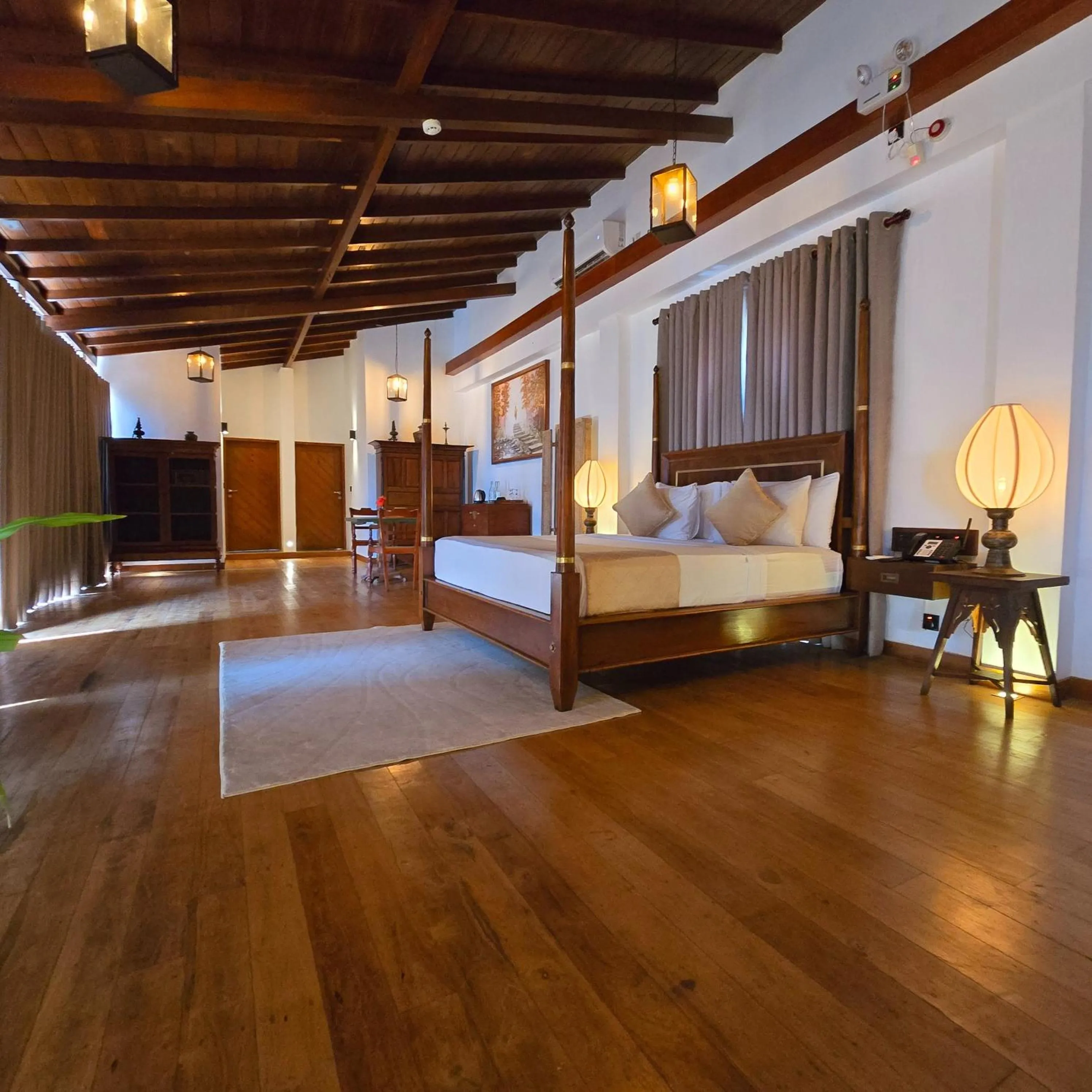 Living room, Bed in The Rockwall Boutique Hotel Bentota