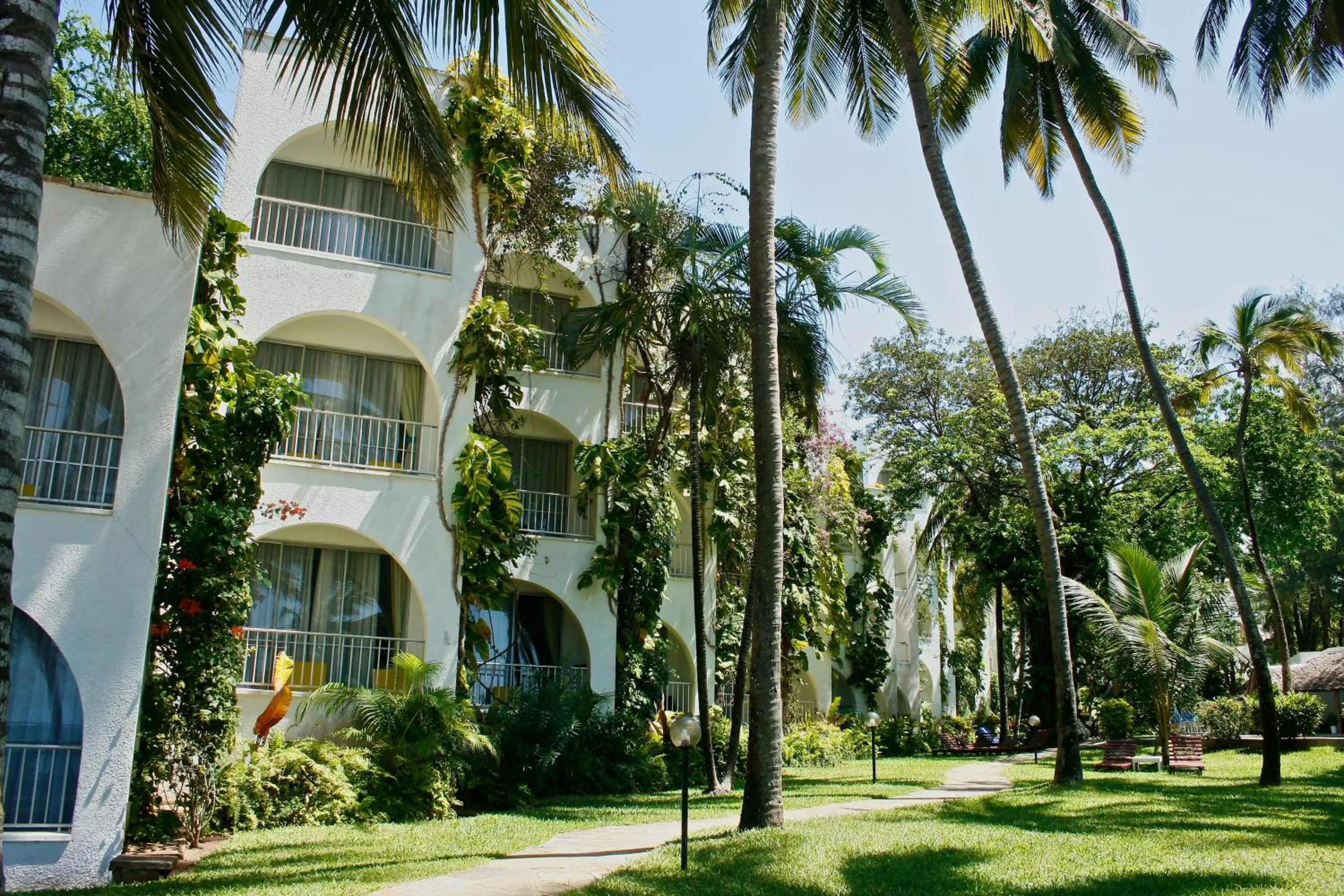 Facade/entrance in Plaza Beach Hotel