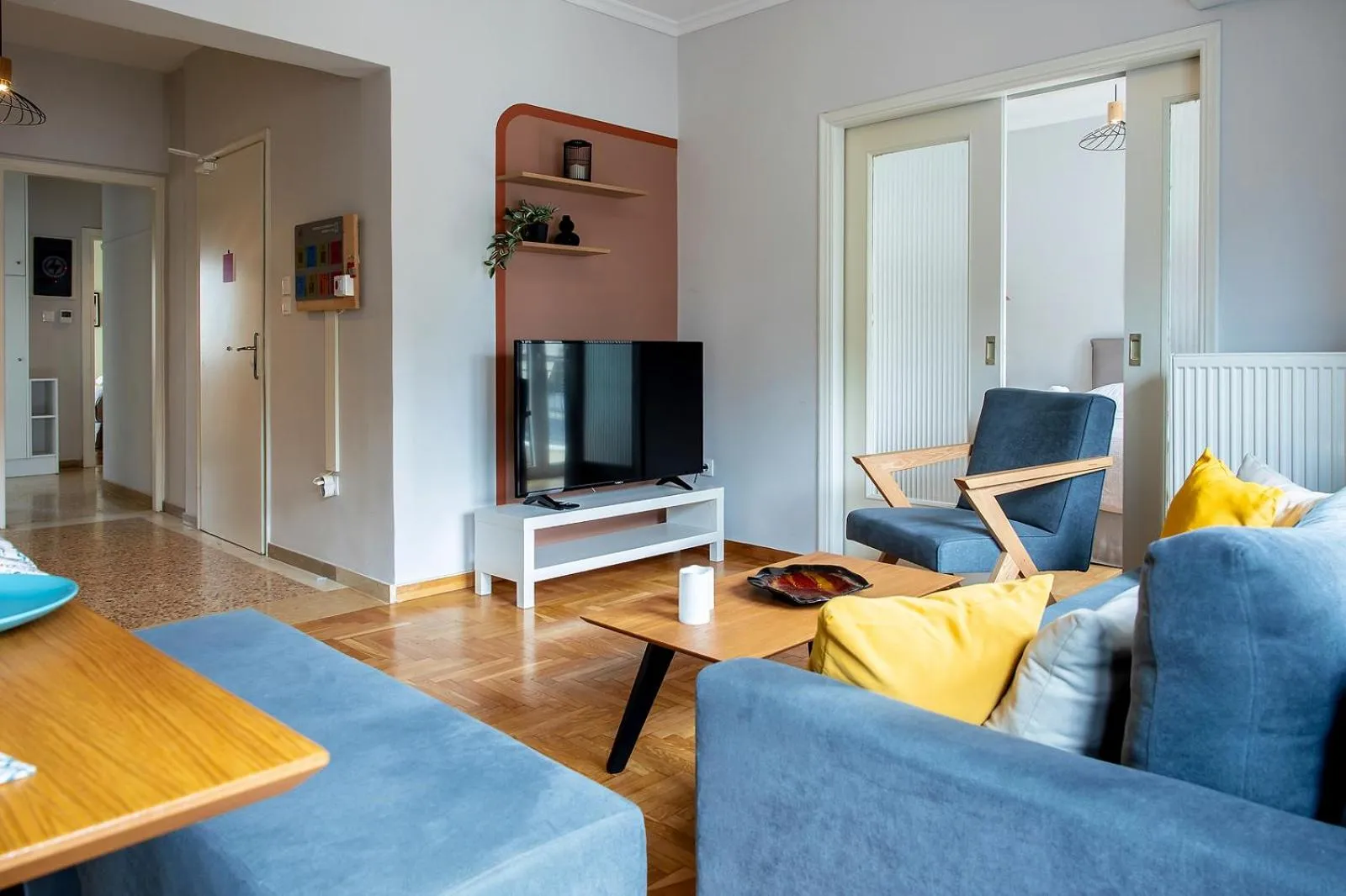 Communal lounge/ TV room in Aris123 by Smart Cozy Suites - Apartments in the heart of Athens - 5 minutes from metro - Available 24hr