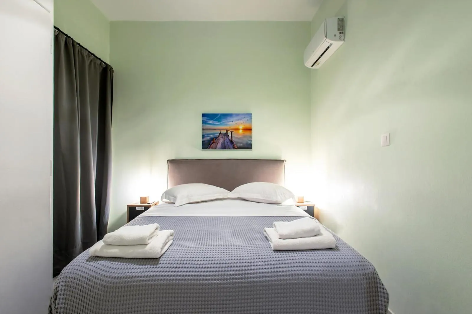 Bed in Aris123 by Smart Cozy Suites - Apartments in the heart of Athens - 5 minutes from metro - Available 24hr
