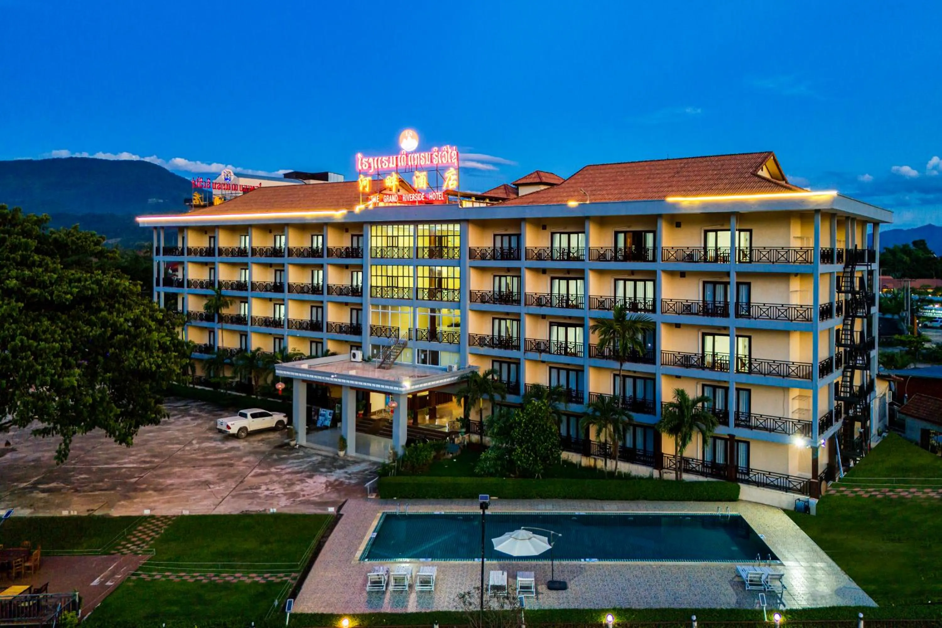 Property building in Lisha The Grand Riverside Hotel