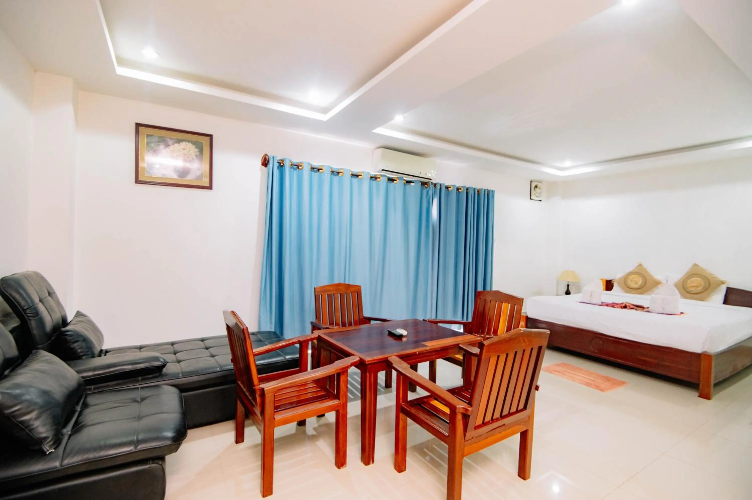 Bed in Lisha The Grand Riverside Hotel