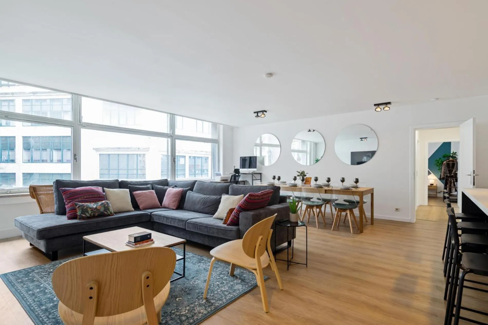 Cozy Antwerp - City Family Apartment with Parking