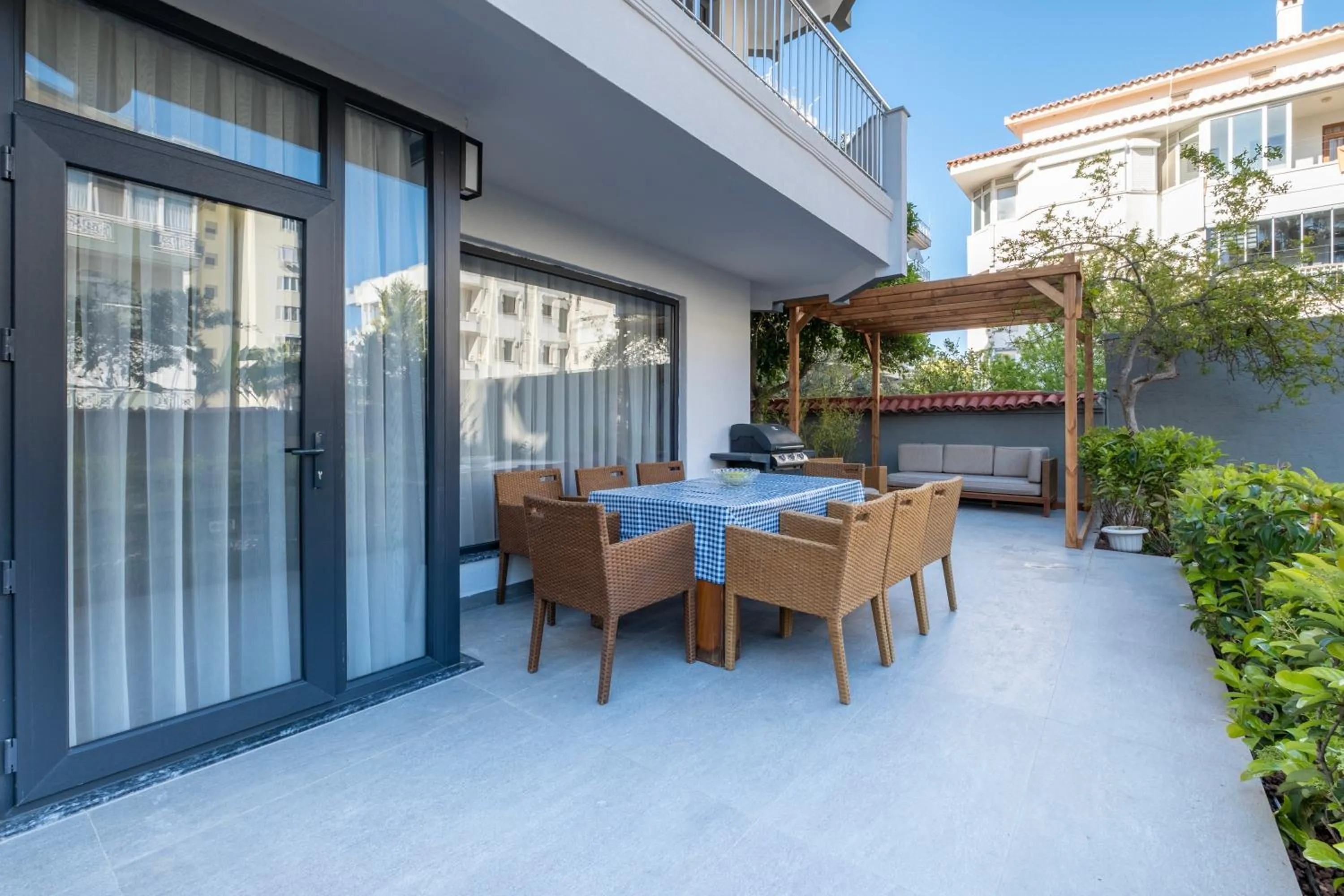 Patio in Wolf Suites