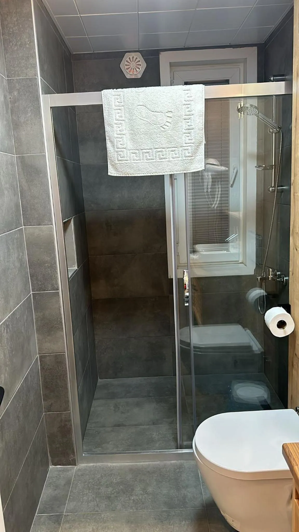 Bathroom in Wolf Suites