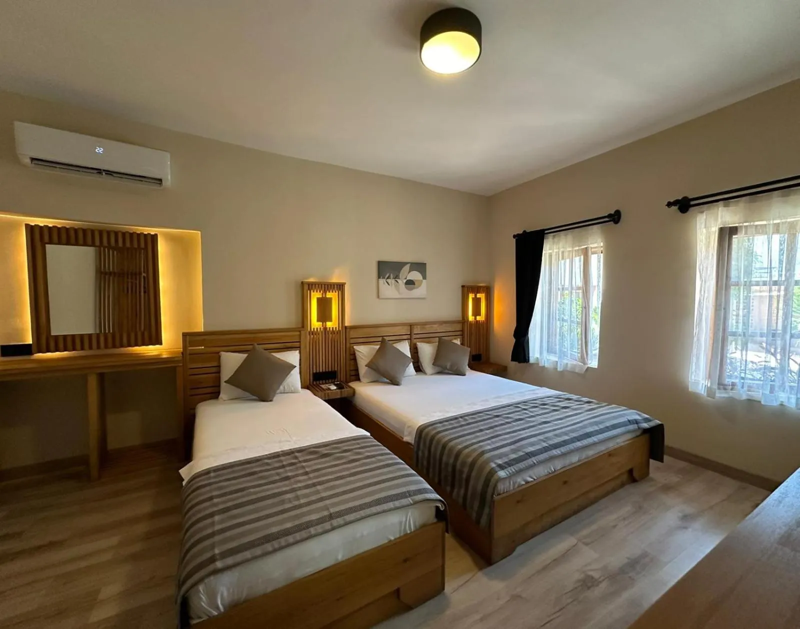 Photo of the whole room, Bed in Bodrum Konağı