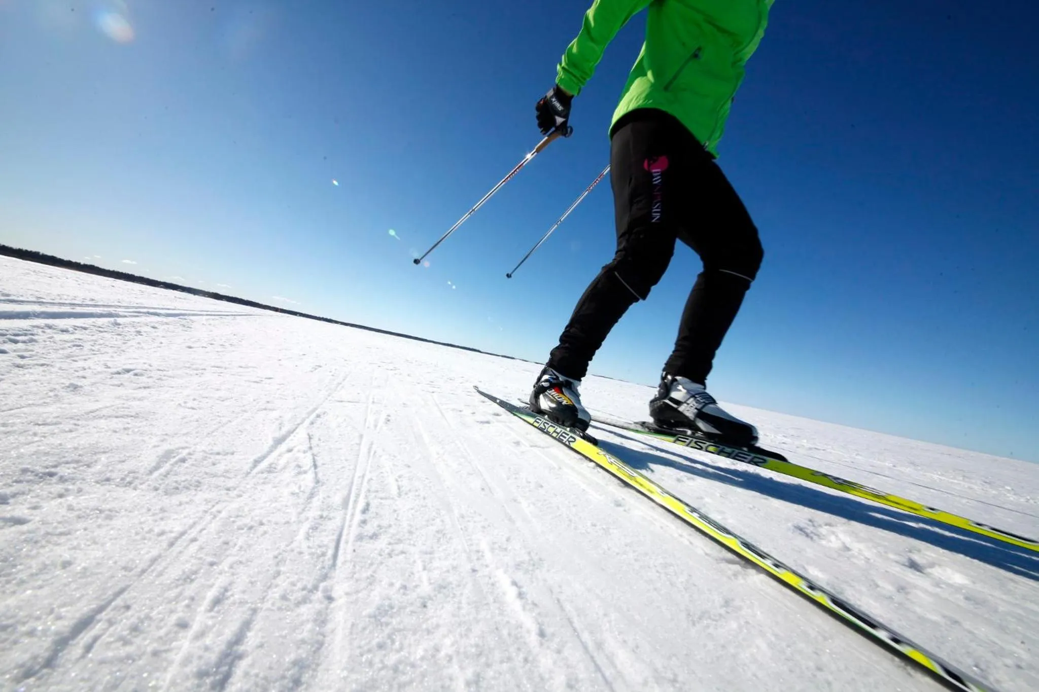Skiing in Kalajoen Marina Studio huoneisto
