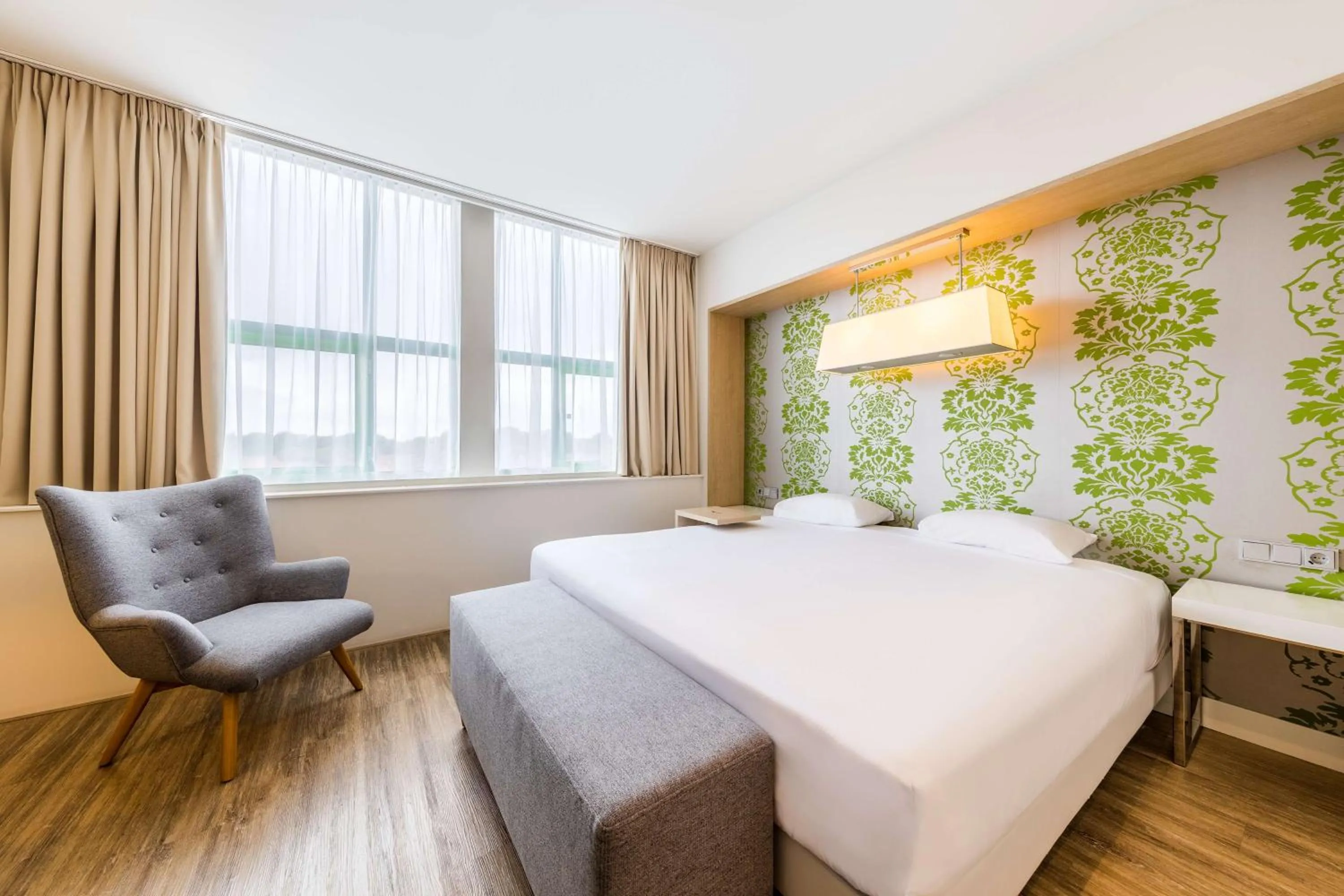 Bedroom, Bed in NH Amsterdam Noord