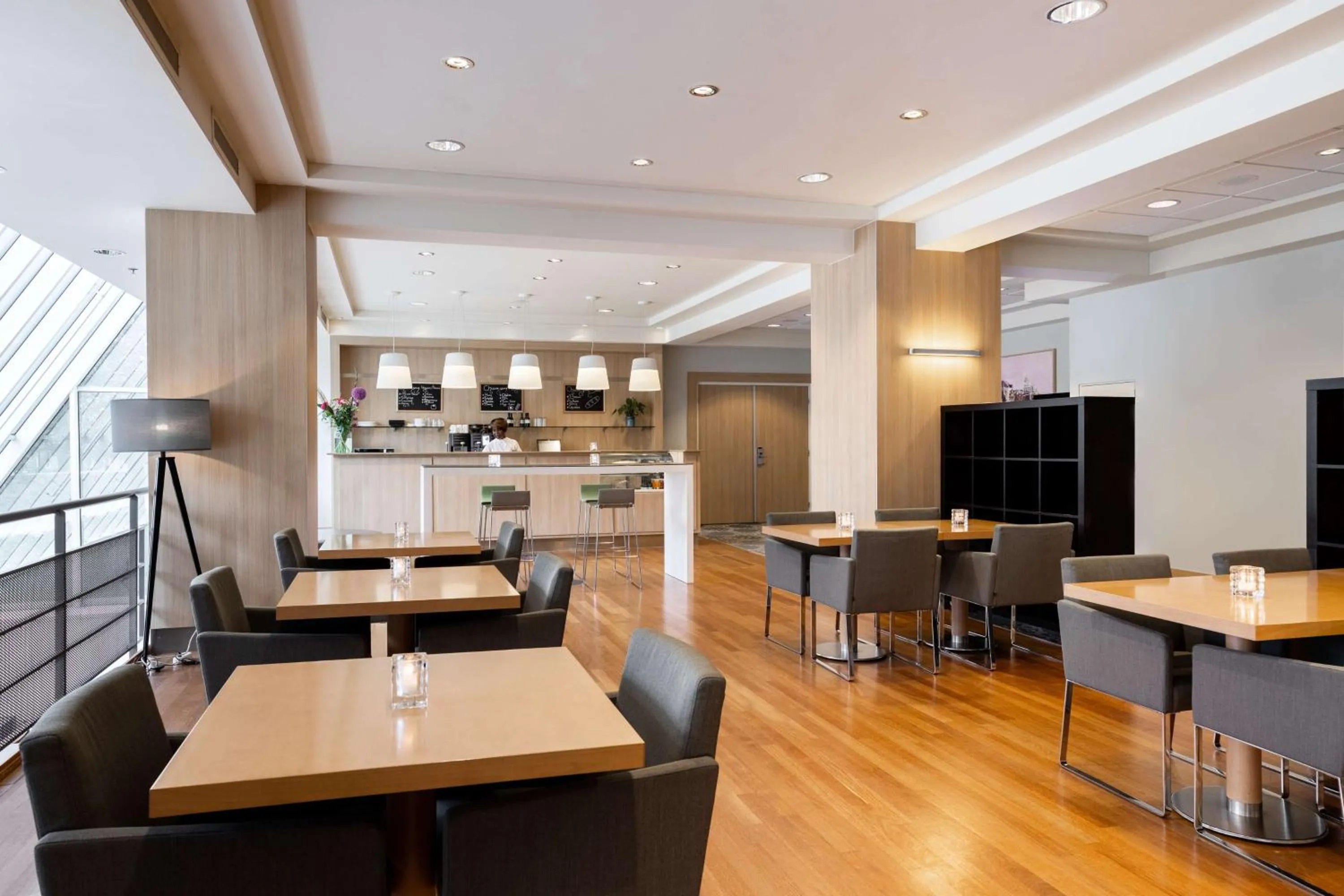 Lounge or bar in NH Amsterdam Noord