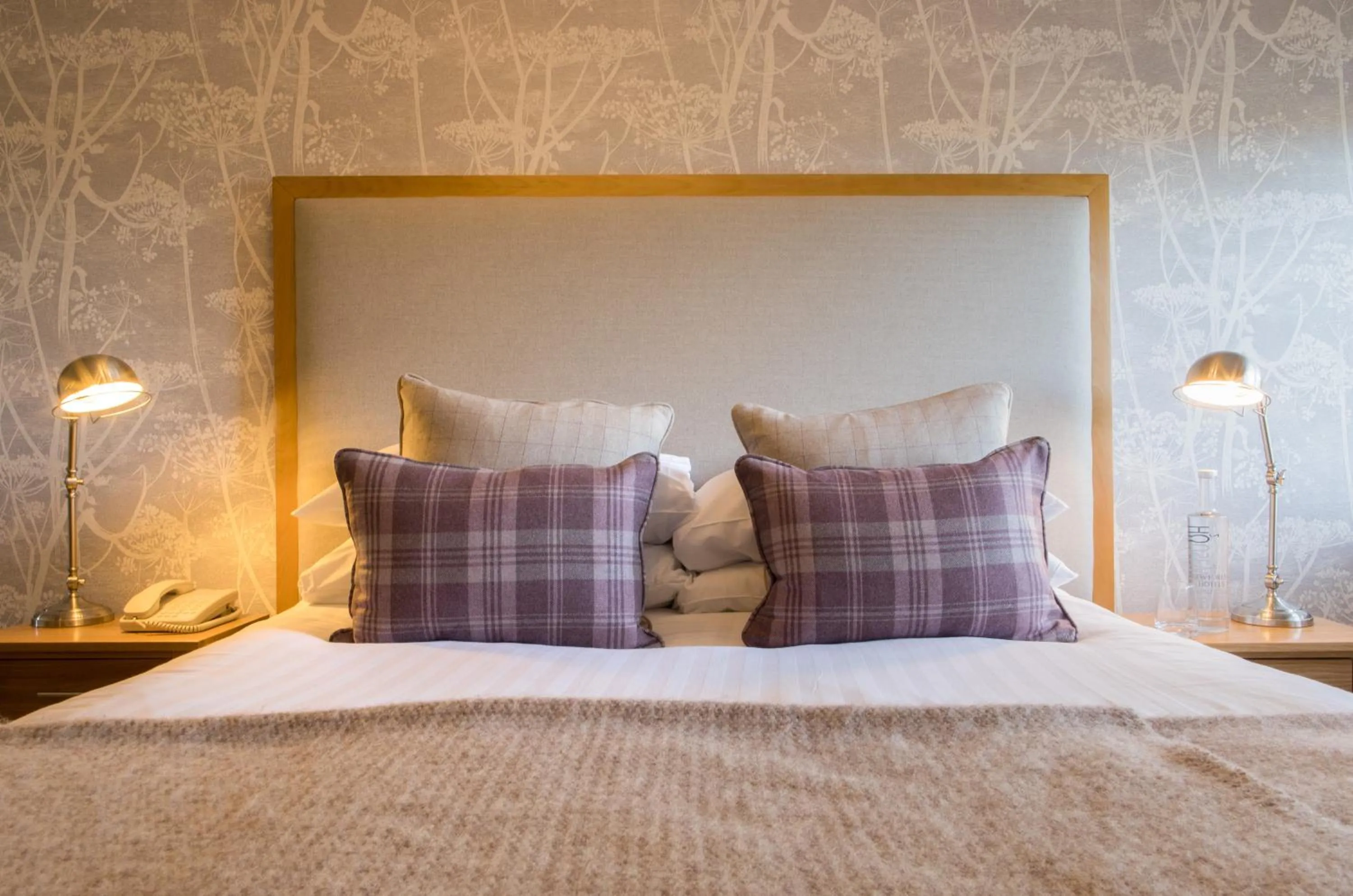 Day, Bed in Beaulieu Hotel