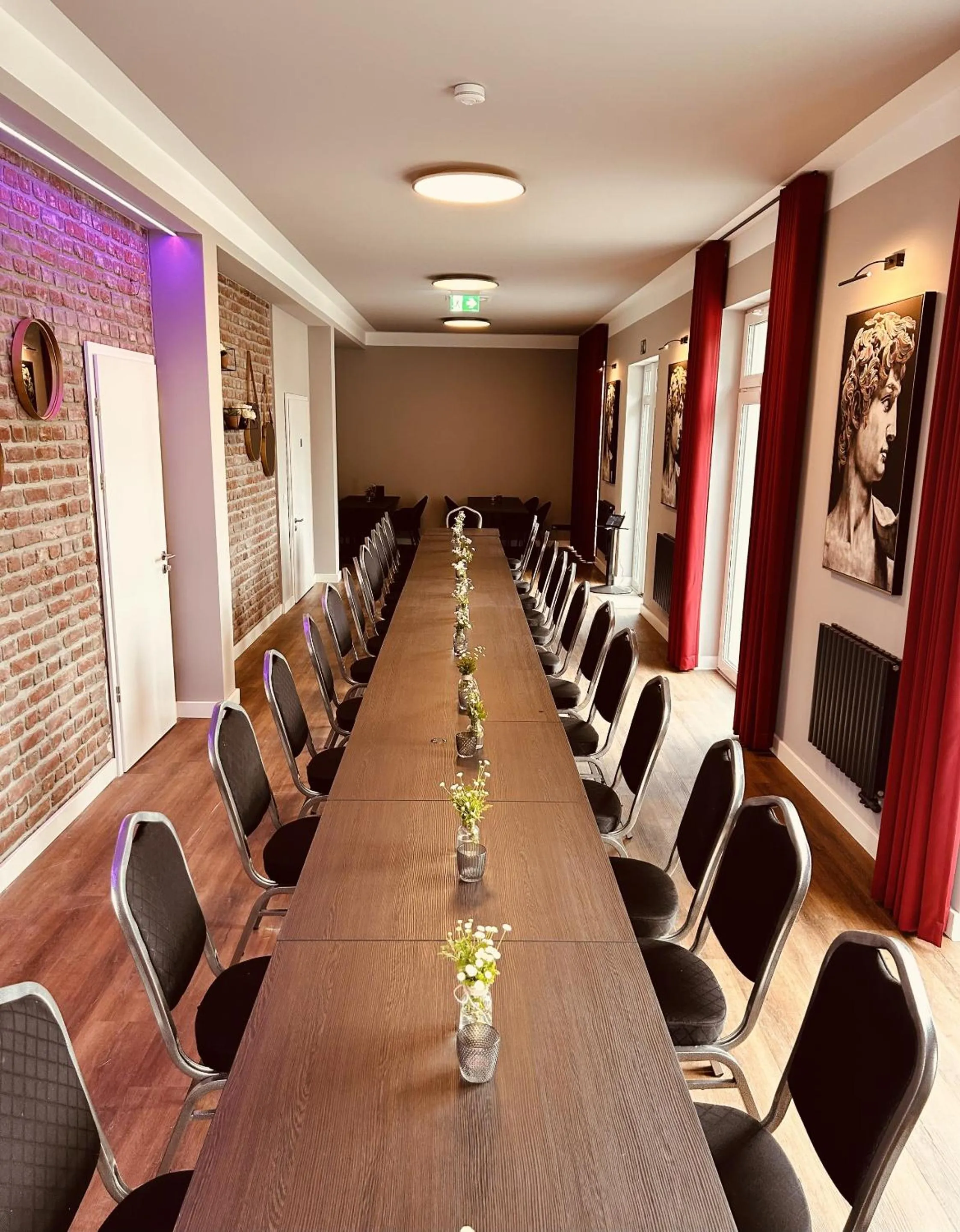 Dining area in Pension und Location Cham