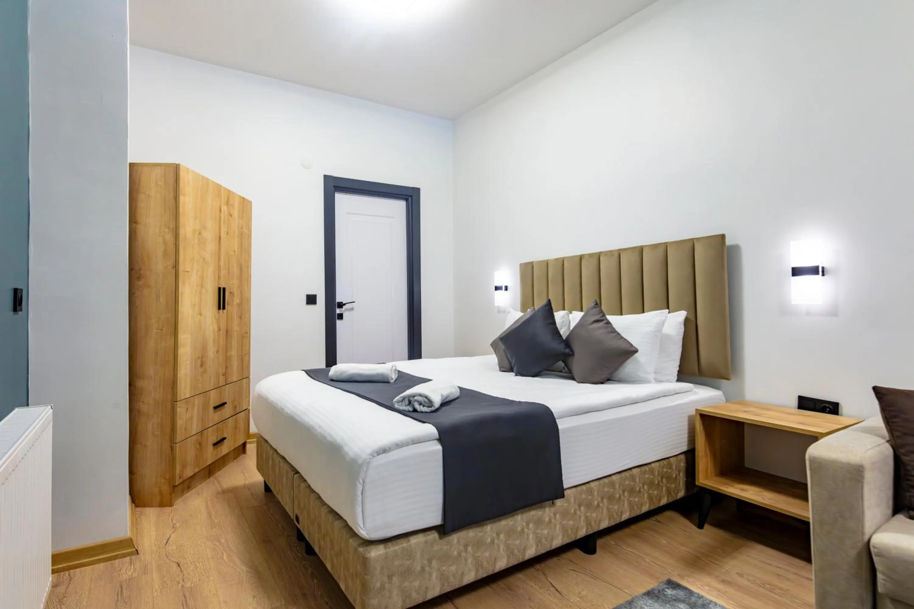 Photo of the whole room, Bed in Mia Mia Suites