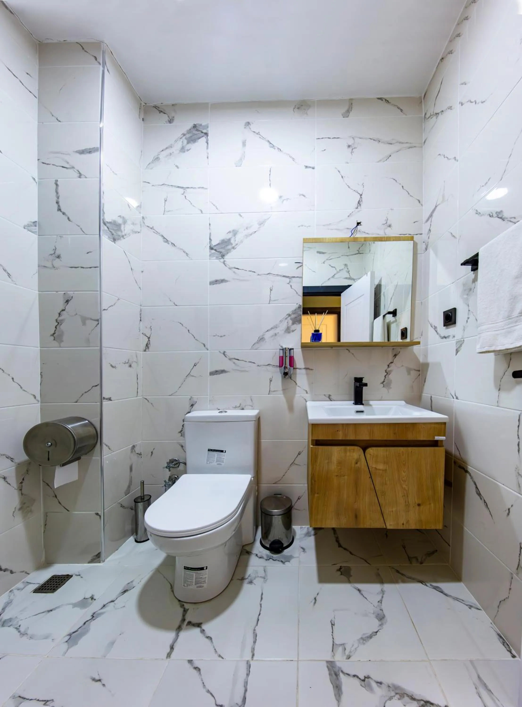 Toilet in Mia Mia Suites