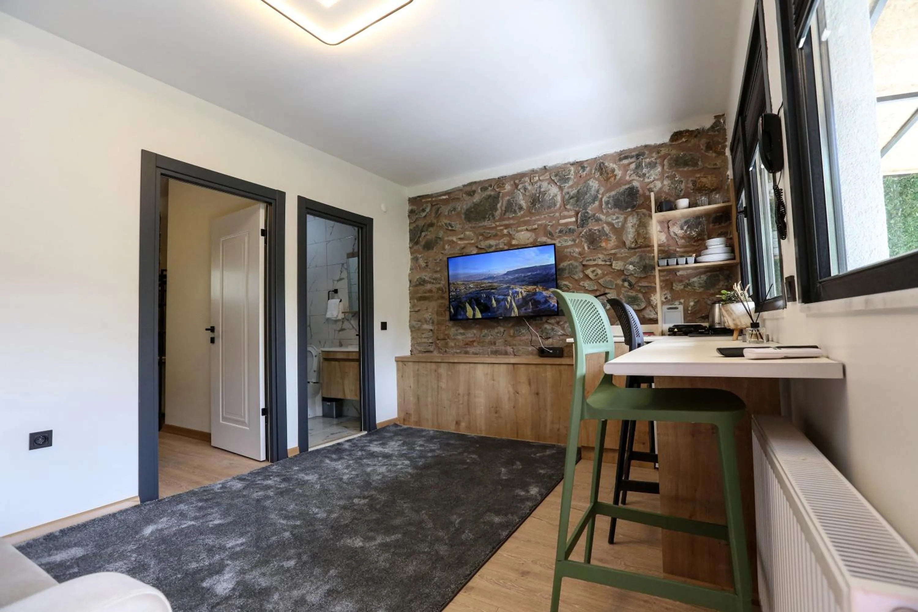 Kitchen or kitchenette in Mia Mia Suites