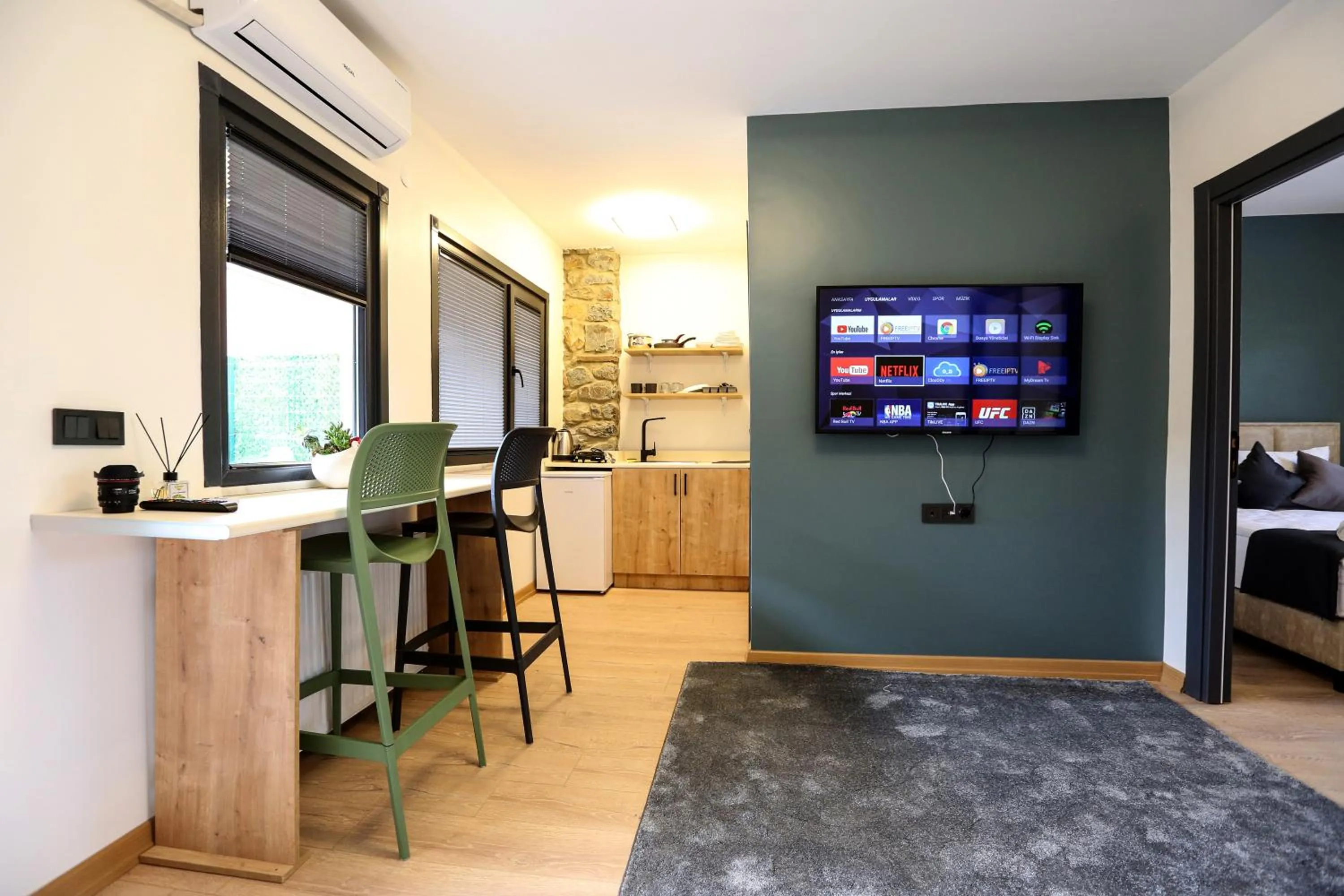 Kitchen or kitchenette in Mia Mia Suites