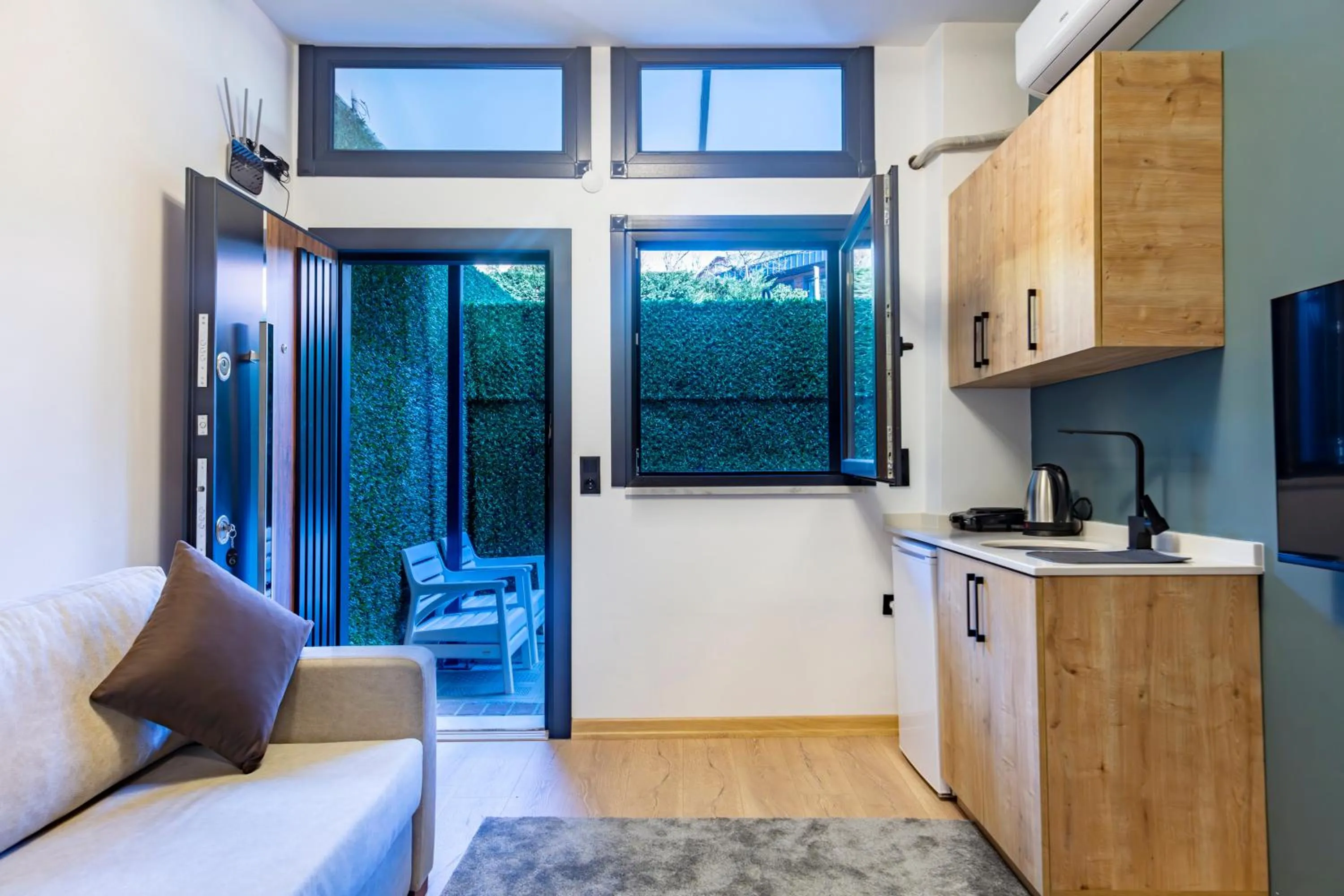 Seating area in Mia Mia Suites