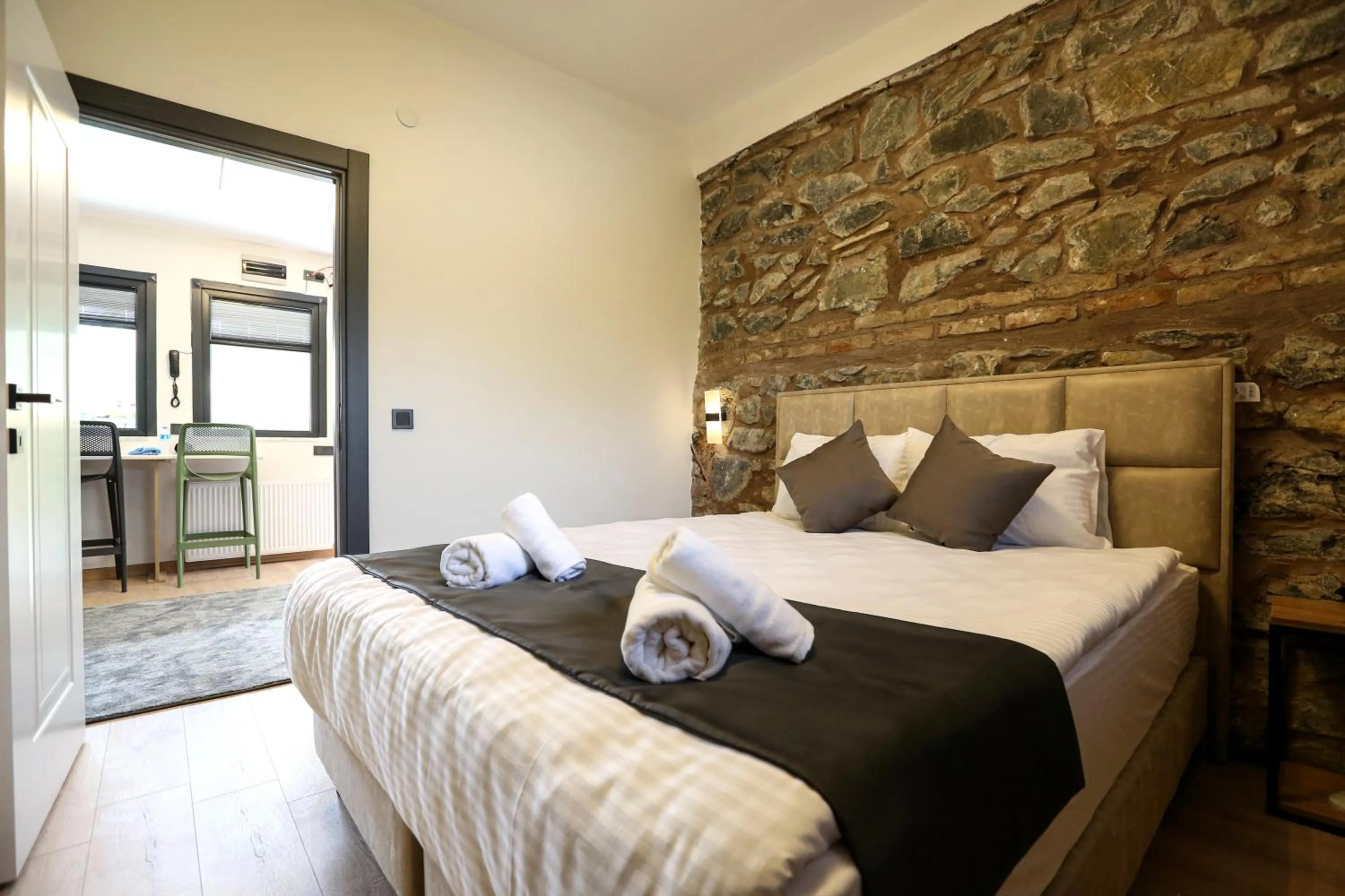 Bedroom, Bed in Mia Mia Suites