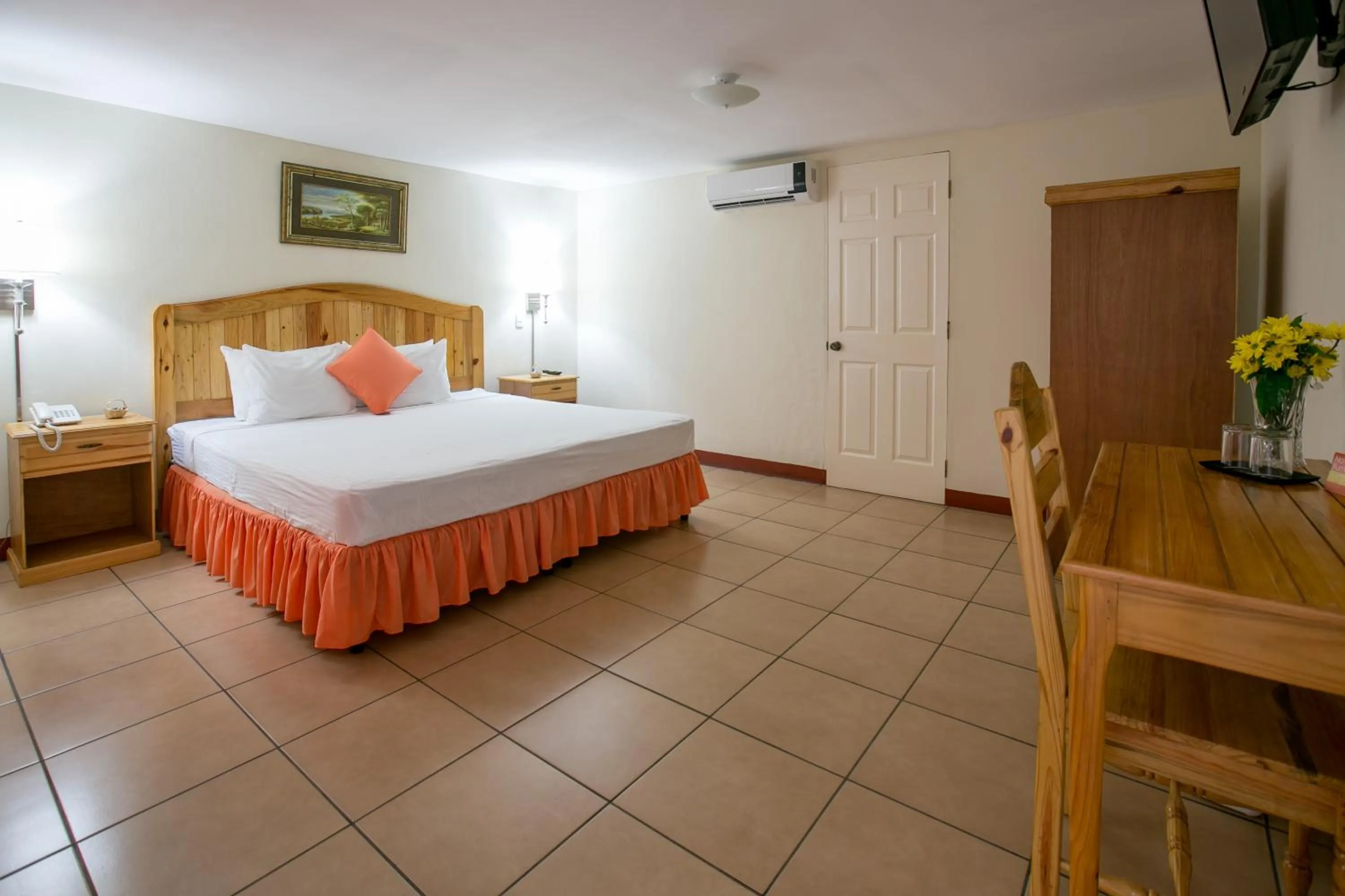 Bedroom, Bed in Hotel La Estacion