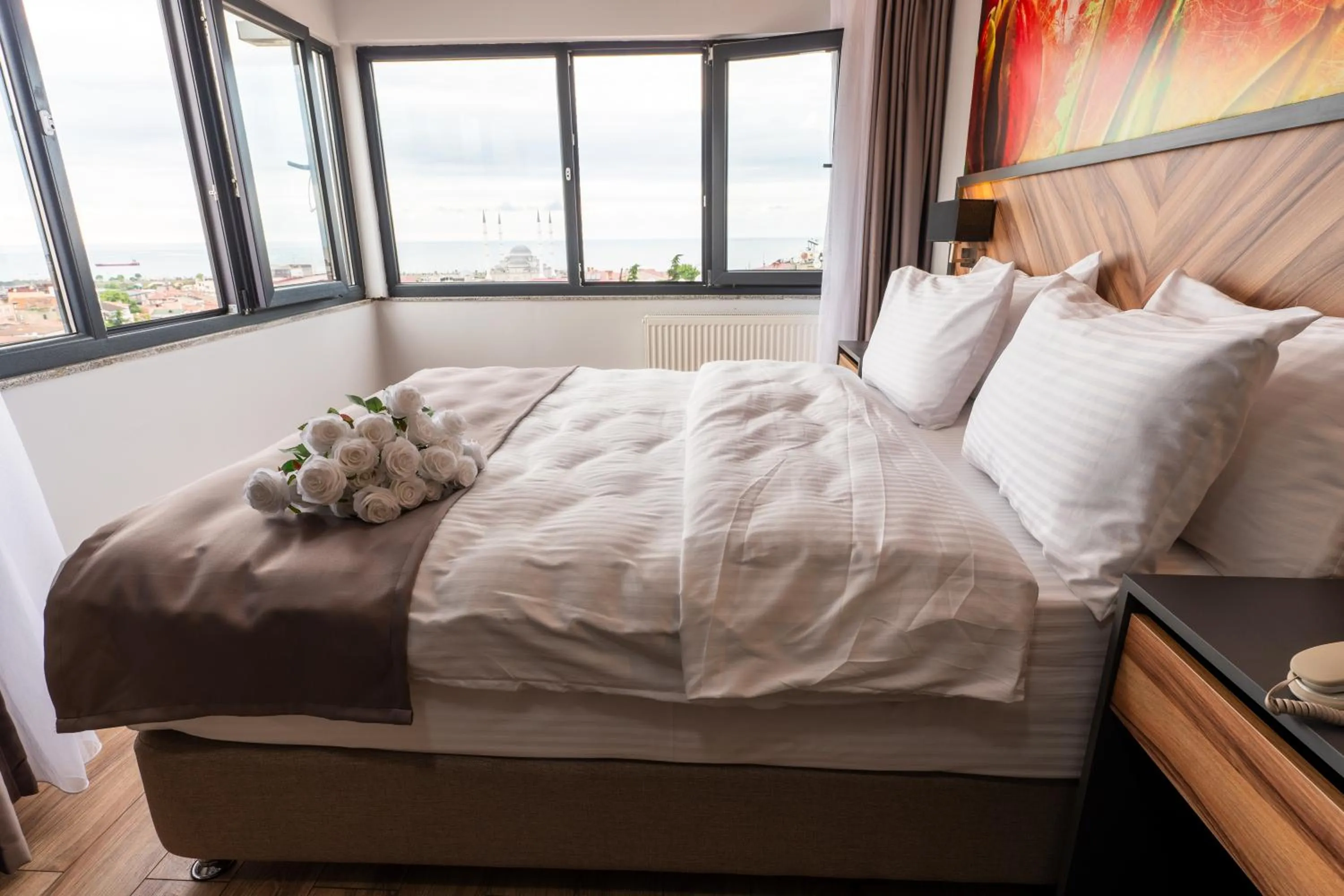 Bed in Yusufhan Suites