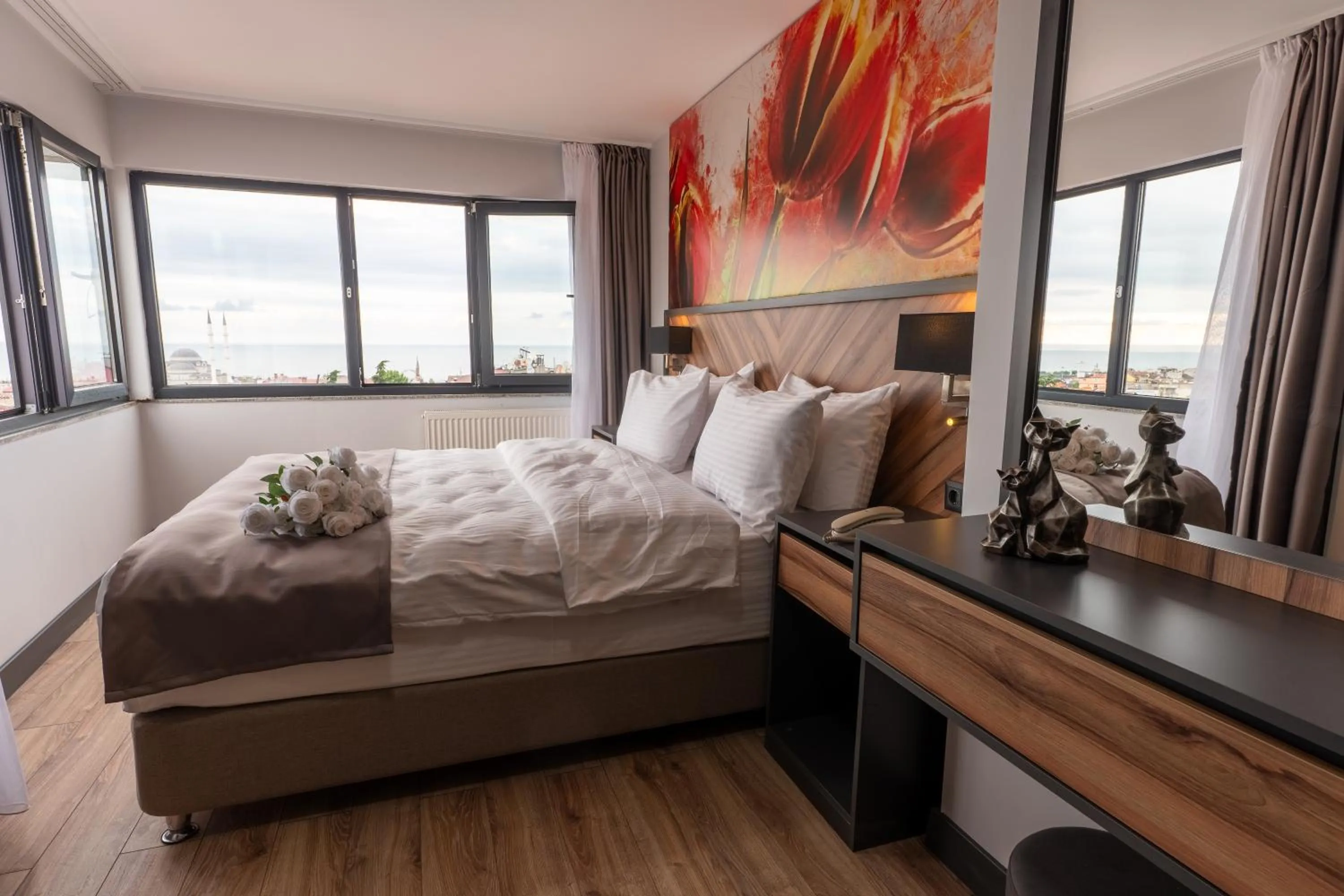 Bed in Yusufhan Suites