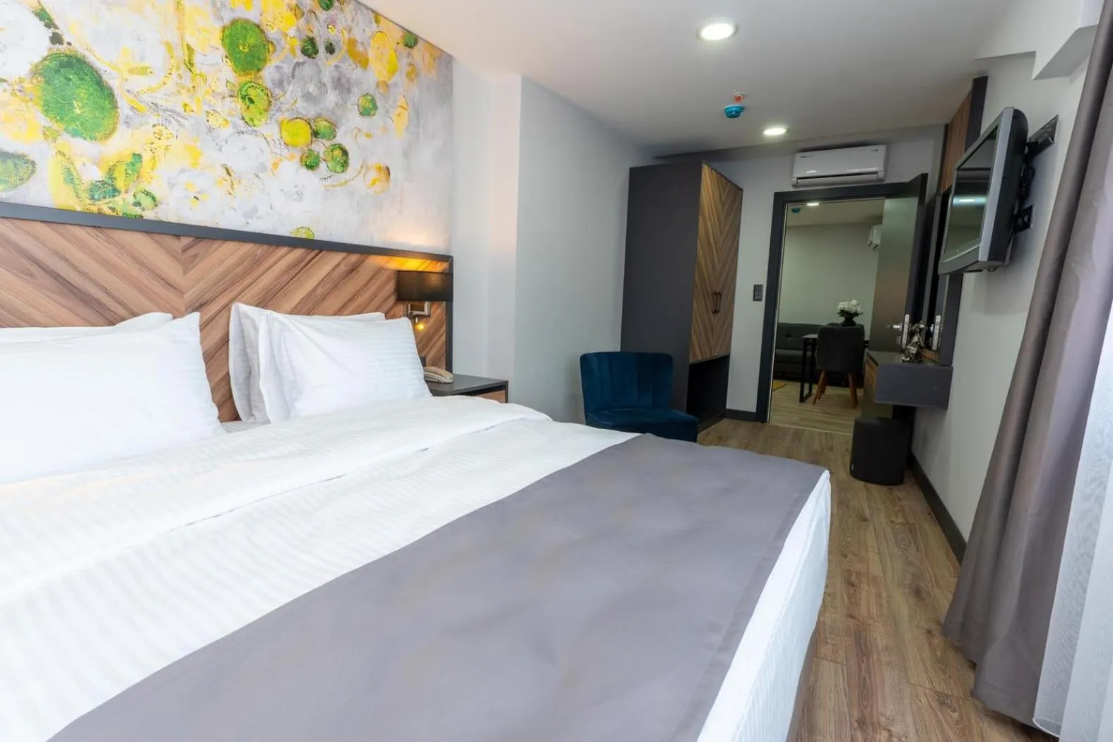 Bed in Yusufhan Suites