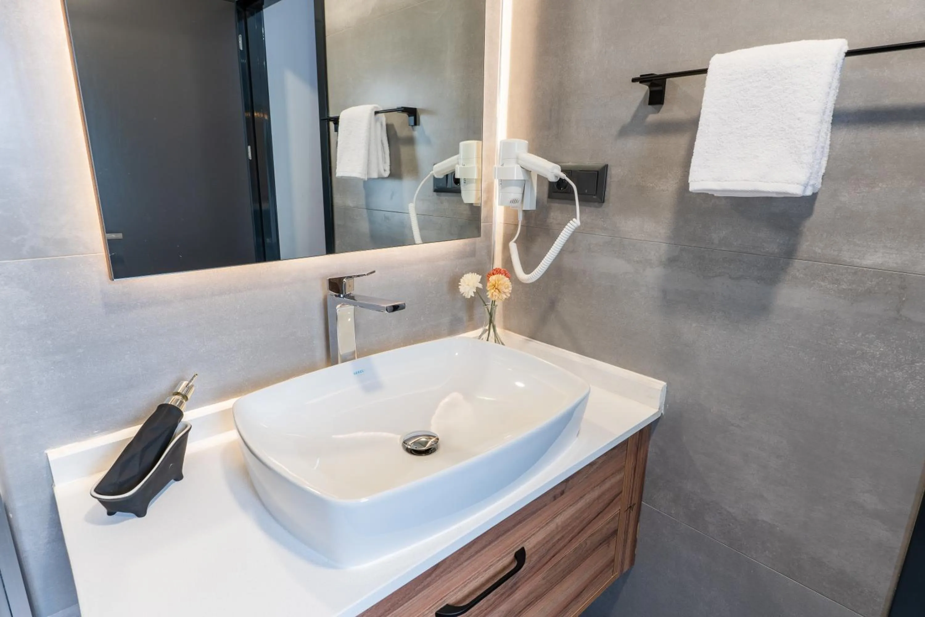 Toilet in Yusufhan Suites