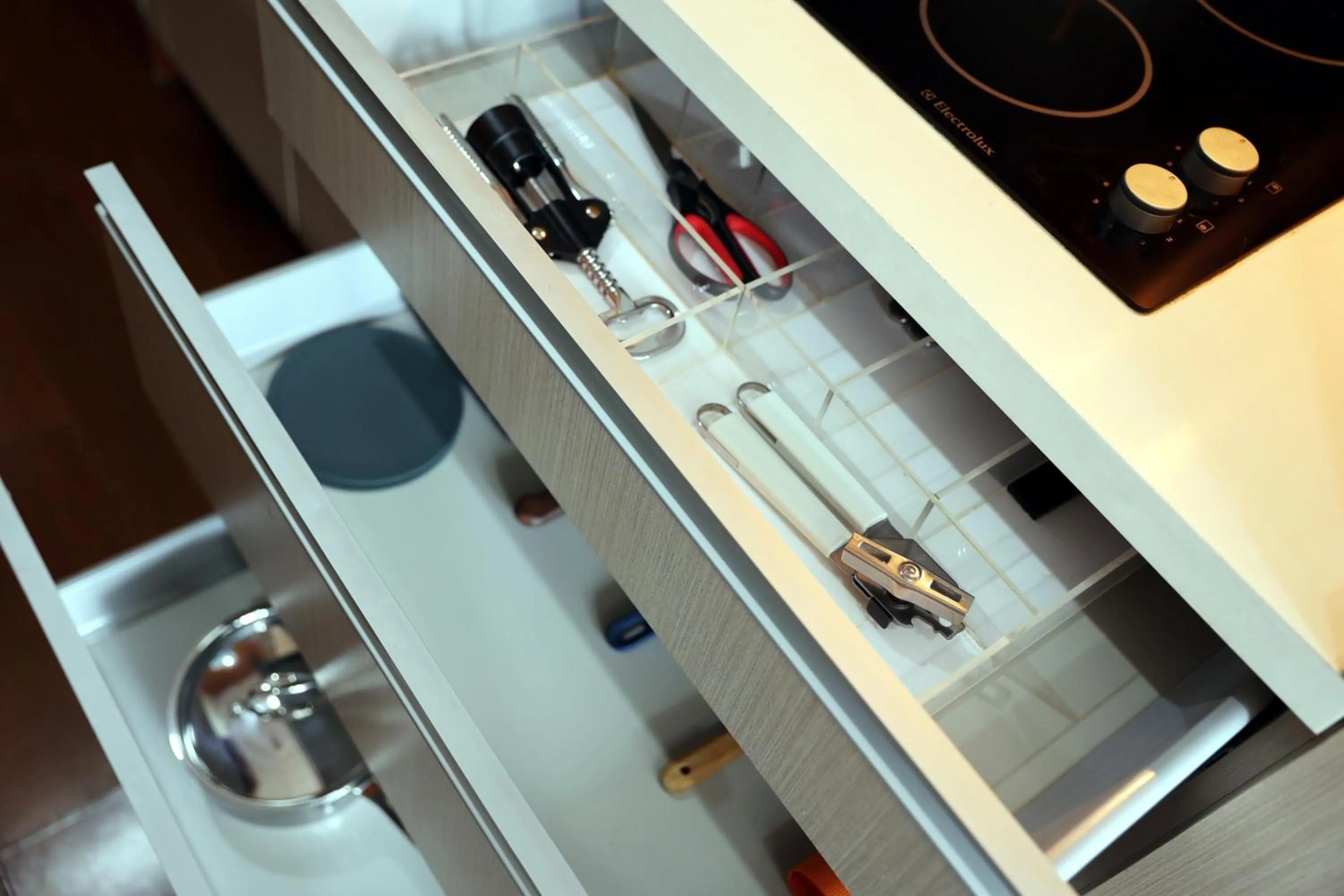 kitchen in Modena by Fraser Zhuankou Wuhan