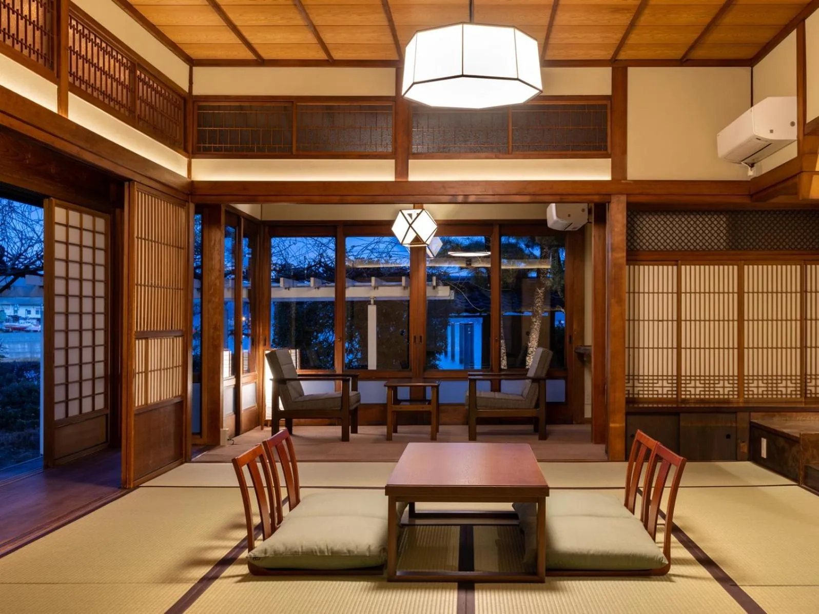 Photo of the whole room in Ryokan Onomichi Nishiyama