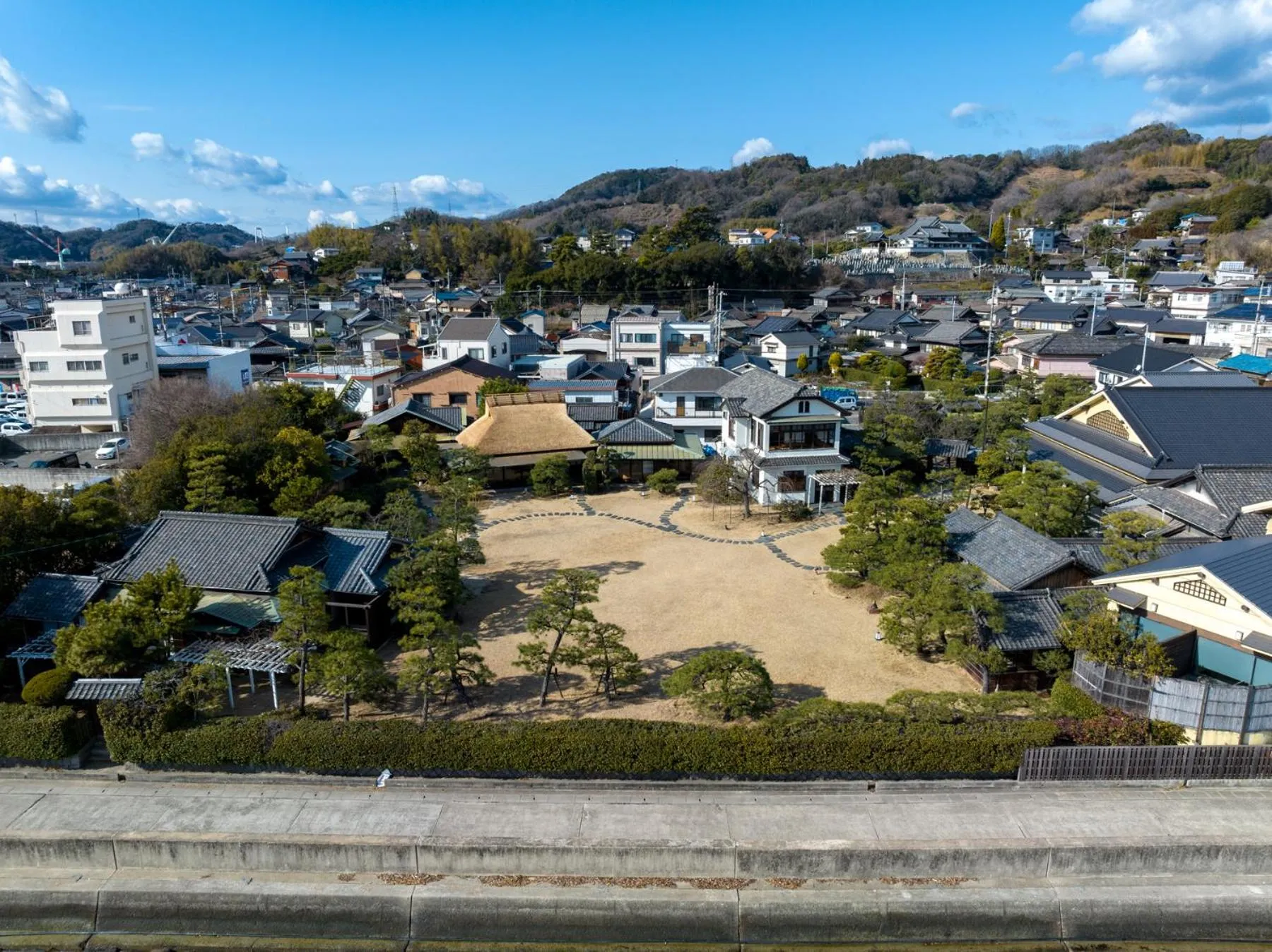 Property building in Ryokan Onomichi Nishiyama
