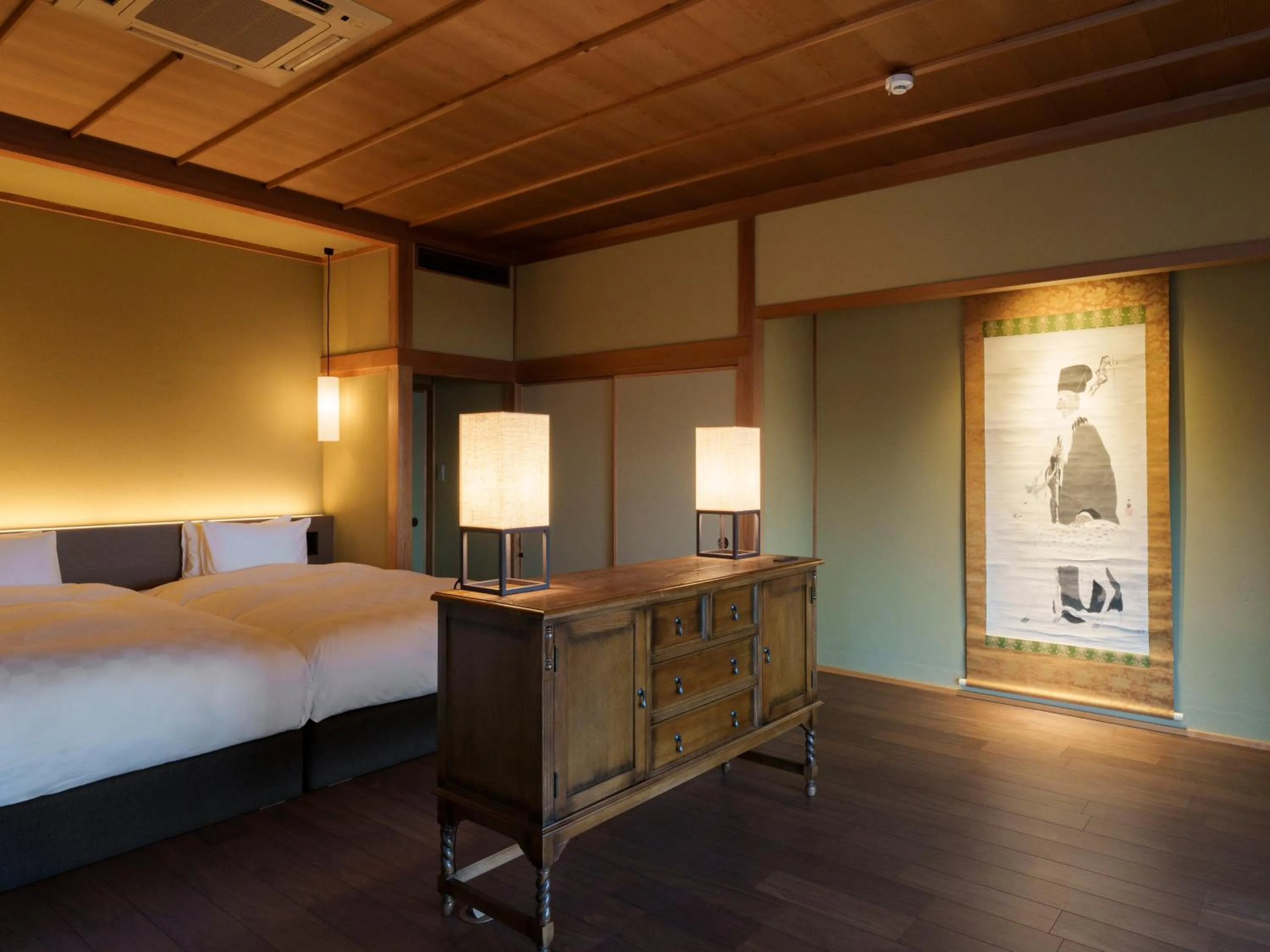 Photo of the whole room, Bed in Ryokan Onomichi Nishiyama