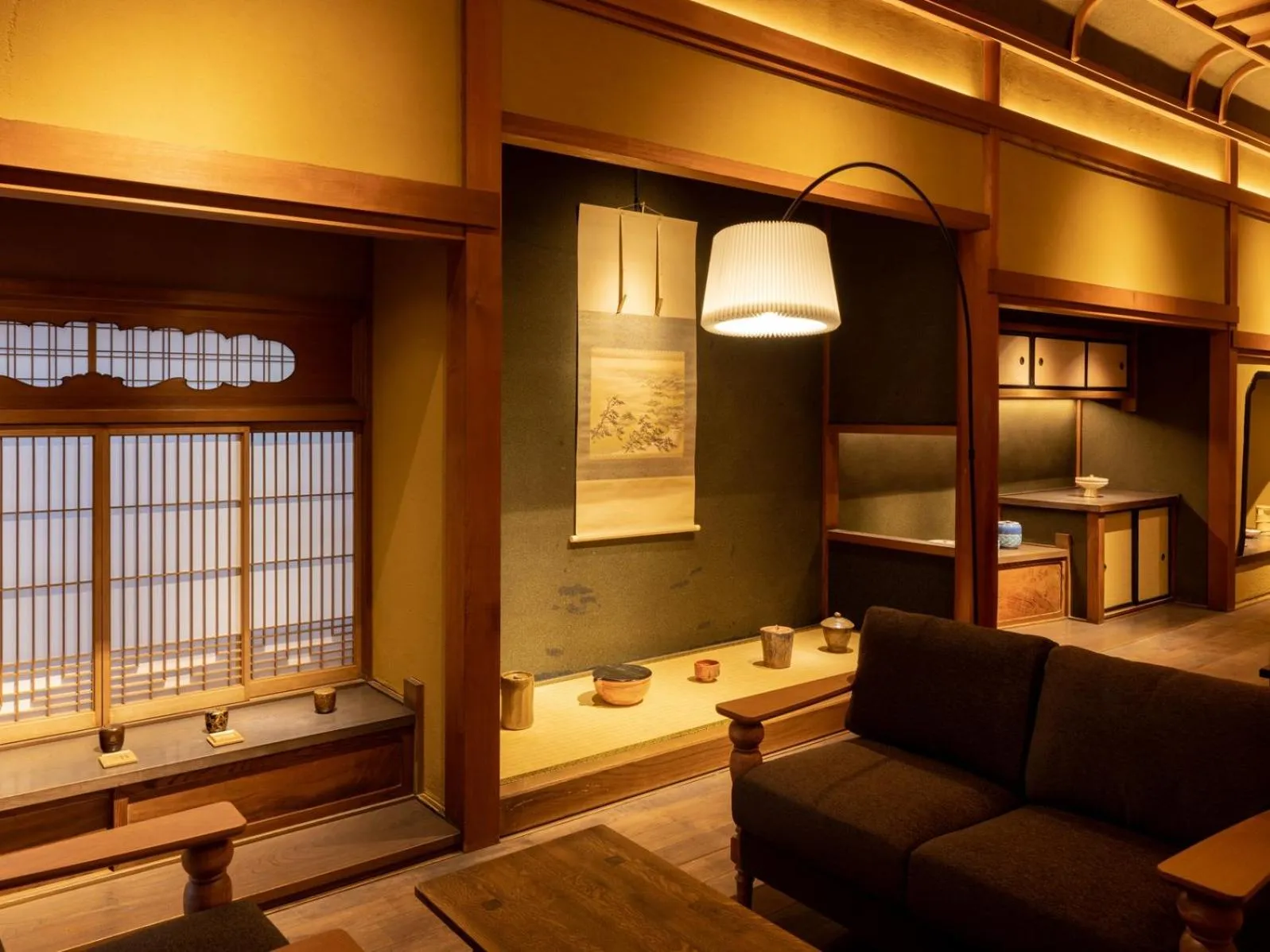 Communal lounge/ TV room in Ryokan Onomichi Nishiyama