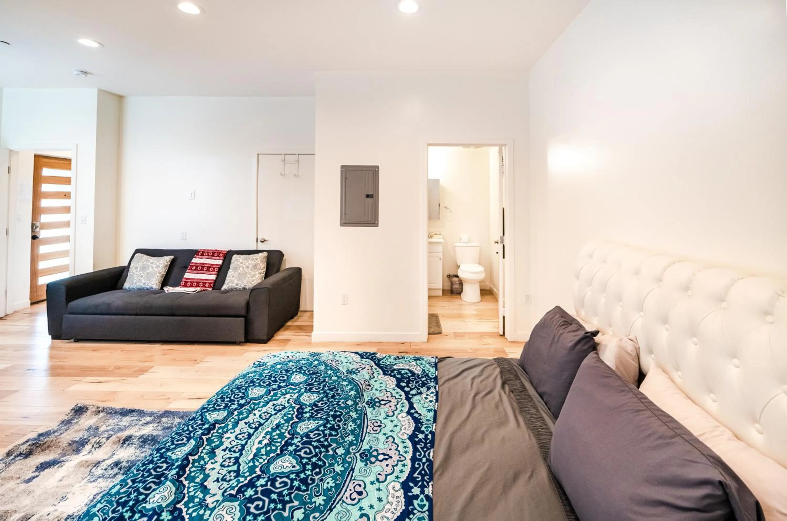 Bedroom in Hollywood 3Bedrooms Stylish Loft with 2 Parking