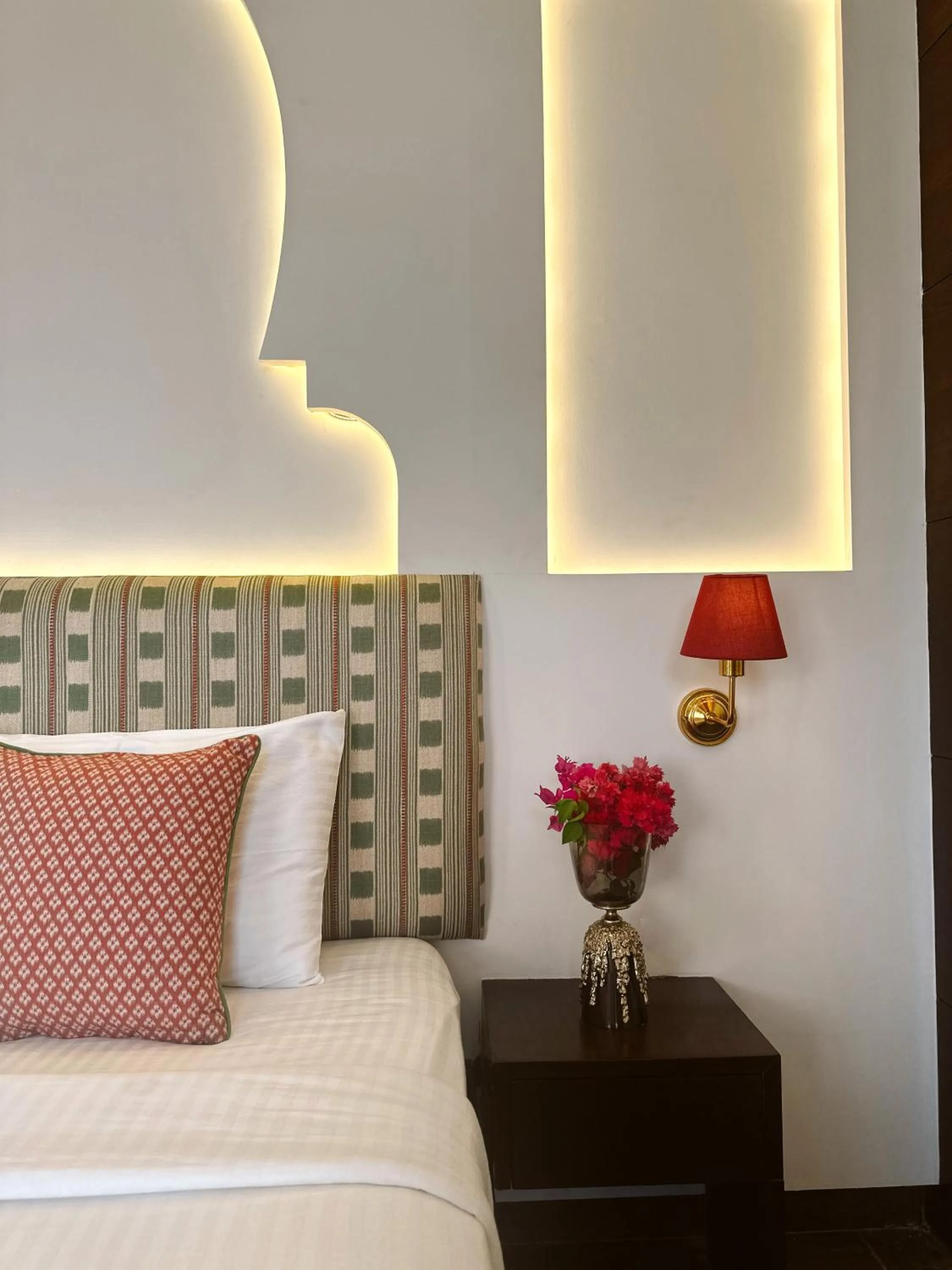 Bed in Hotel Atulyaa Taj