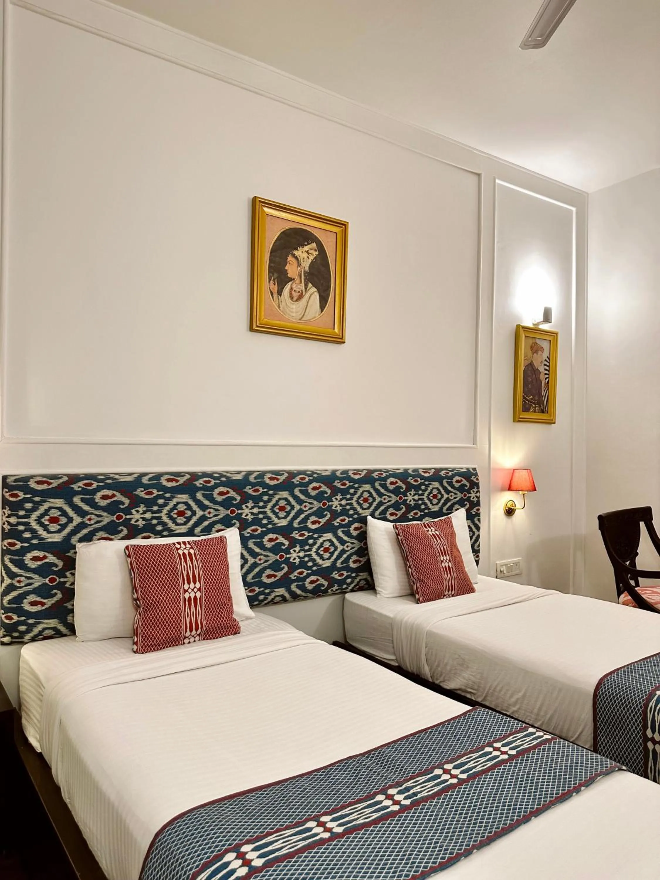 Bed in Hotel Atulyaa Taj