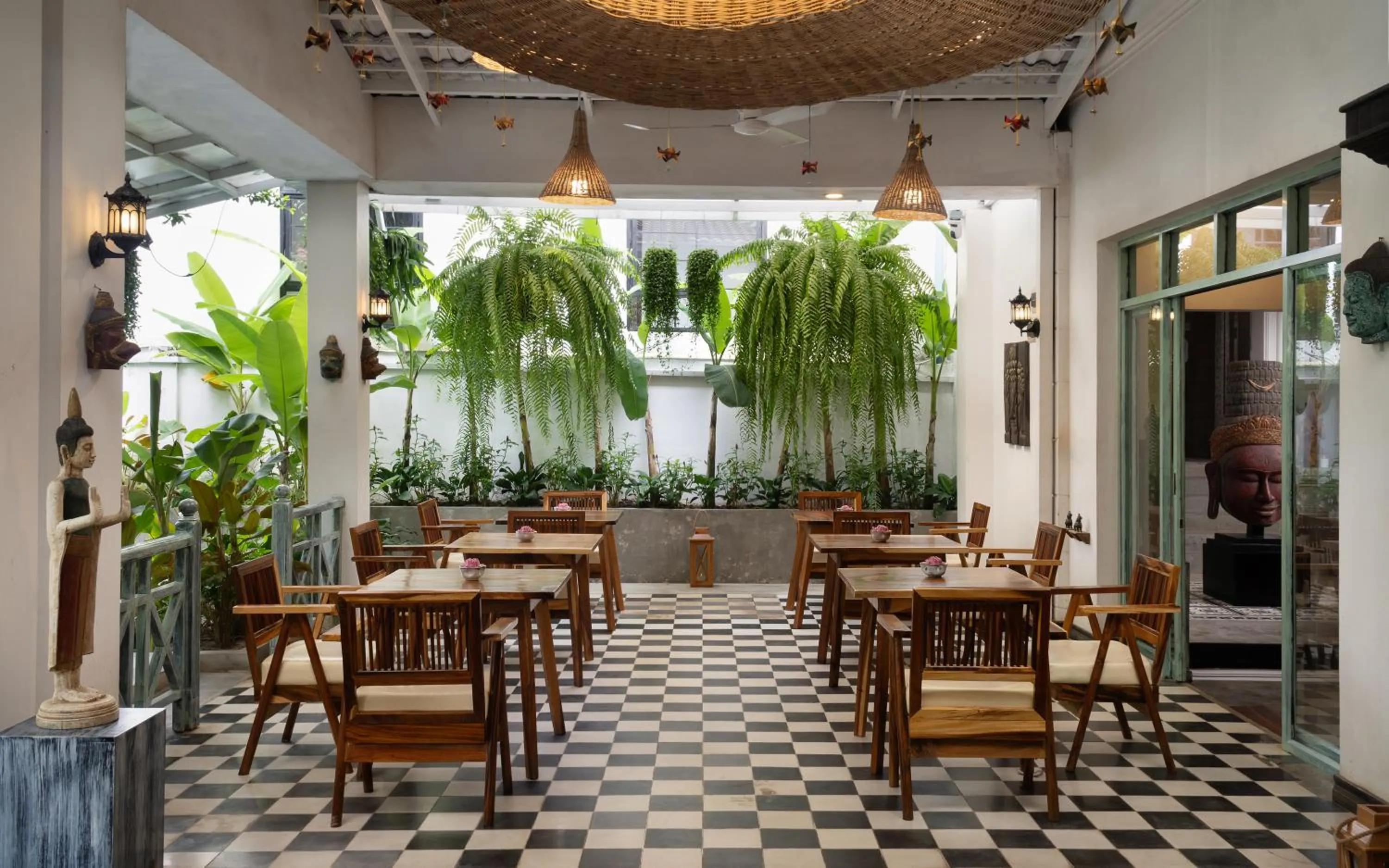 Restaurant/places to eat in The Community - Siem Reap