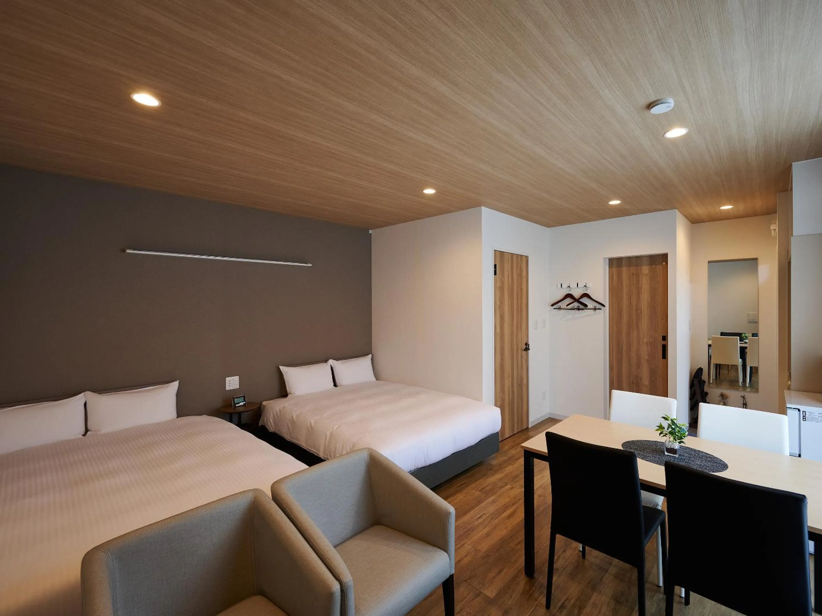 Photo of the whole room in HOTEL R9 The Yard Kaizu